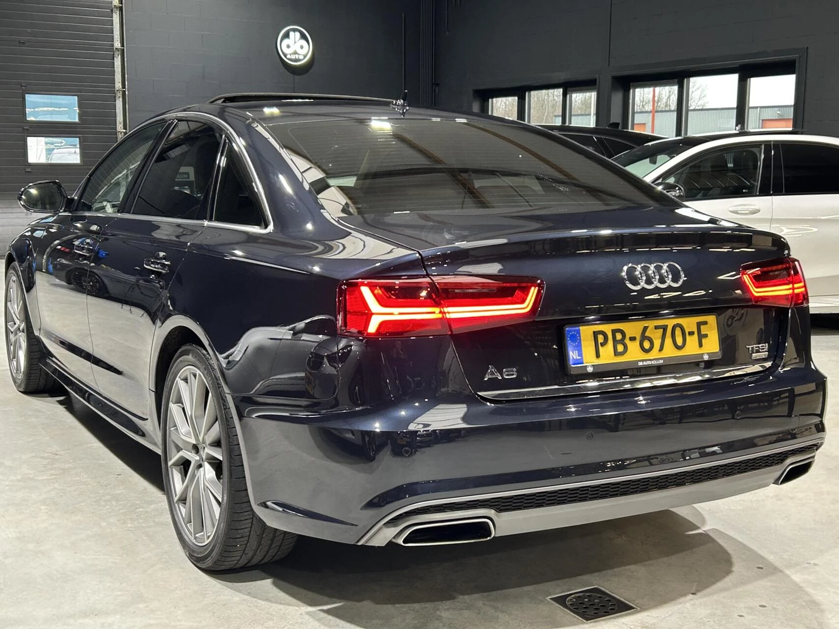 Hoofdafbeelding Audi A6