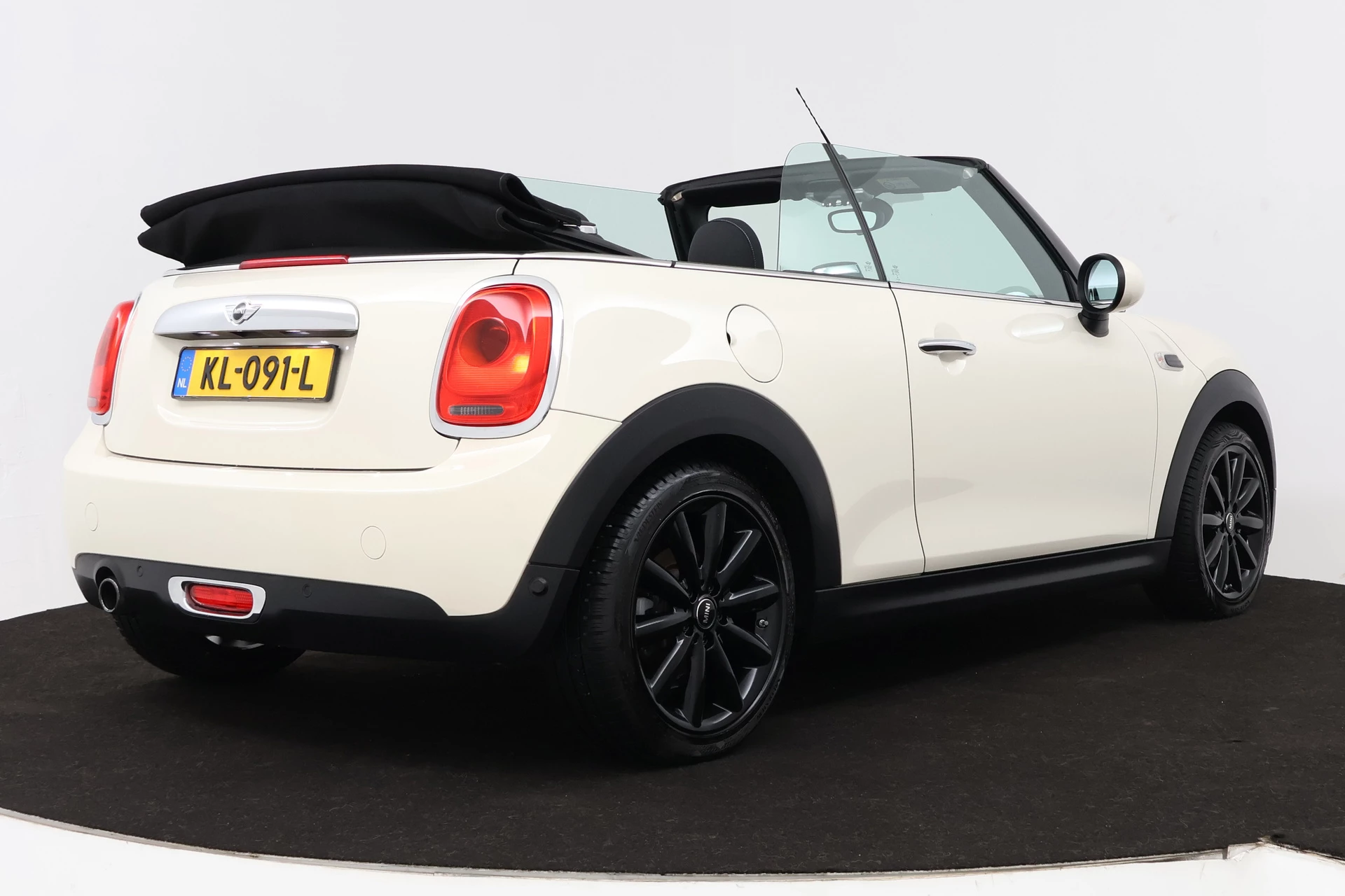 Hoofdafbeelding MINI One Cabrio