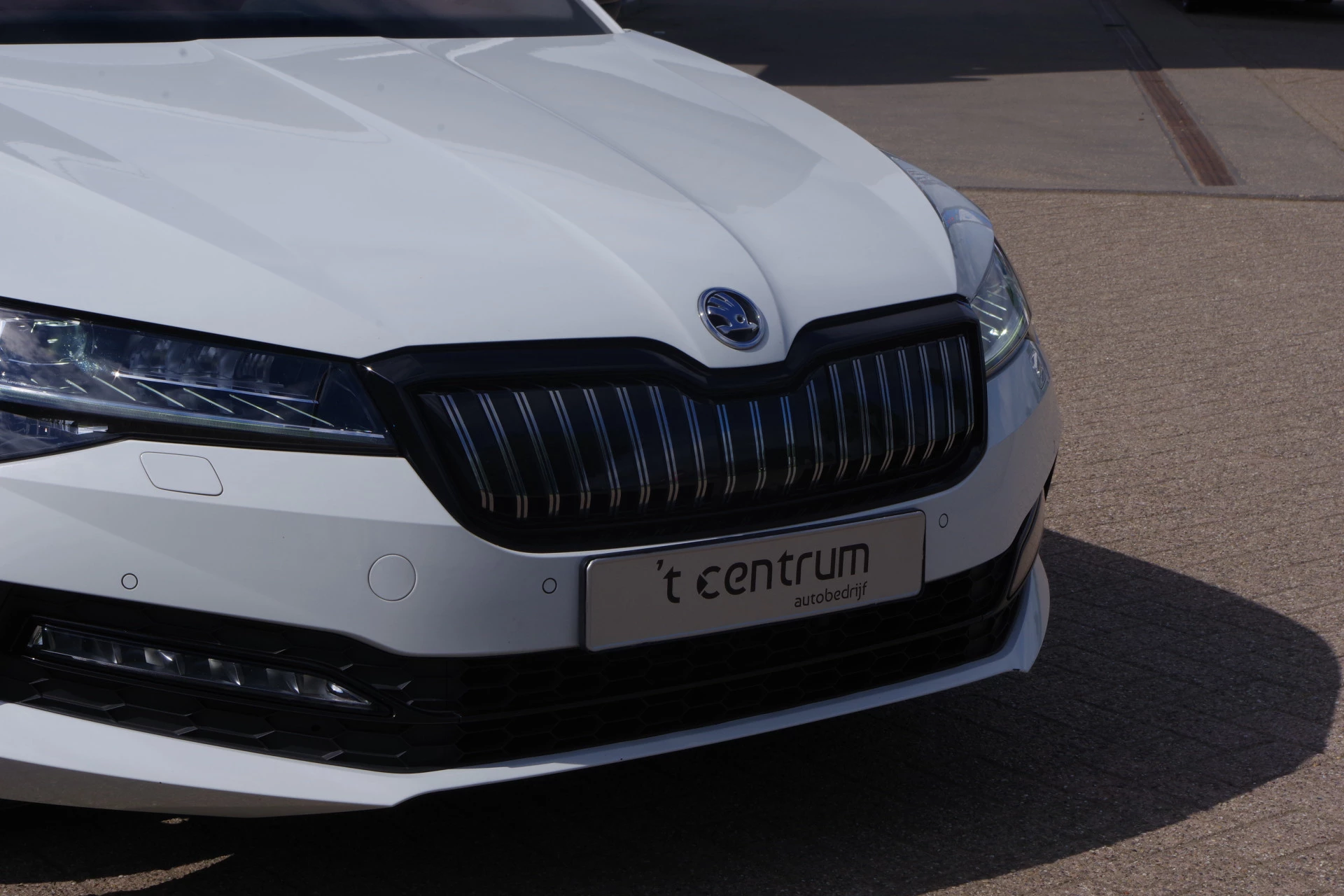 Hoofdafbeelding Škoda Superb