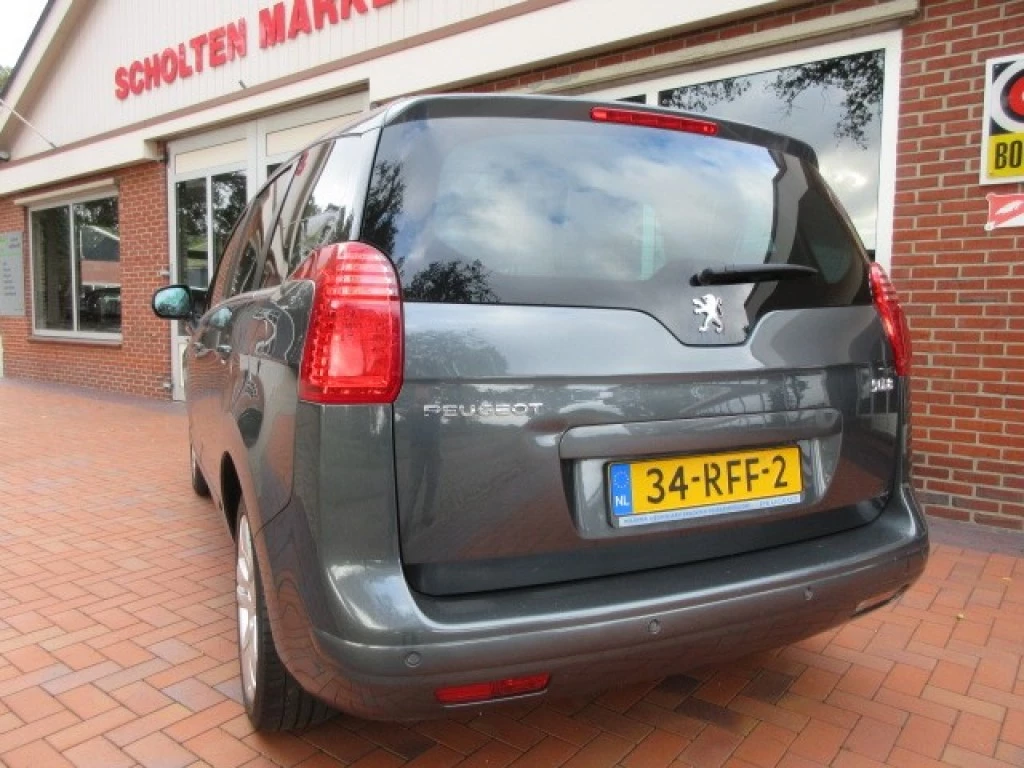 Hoofdafbeelding Peugeot 5008