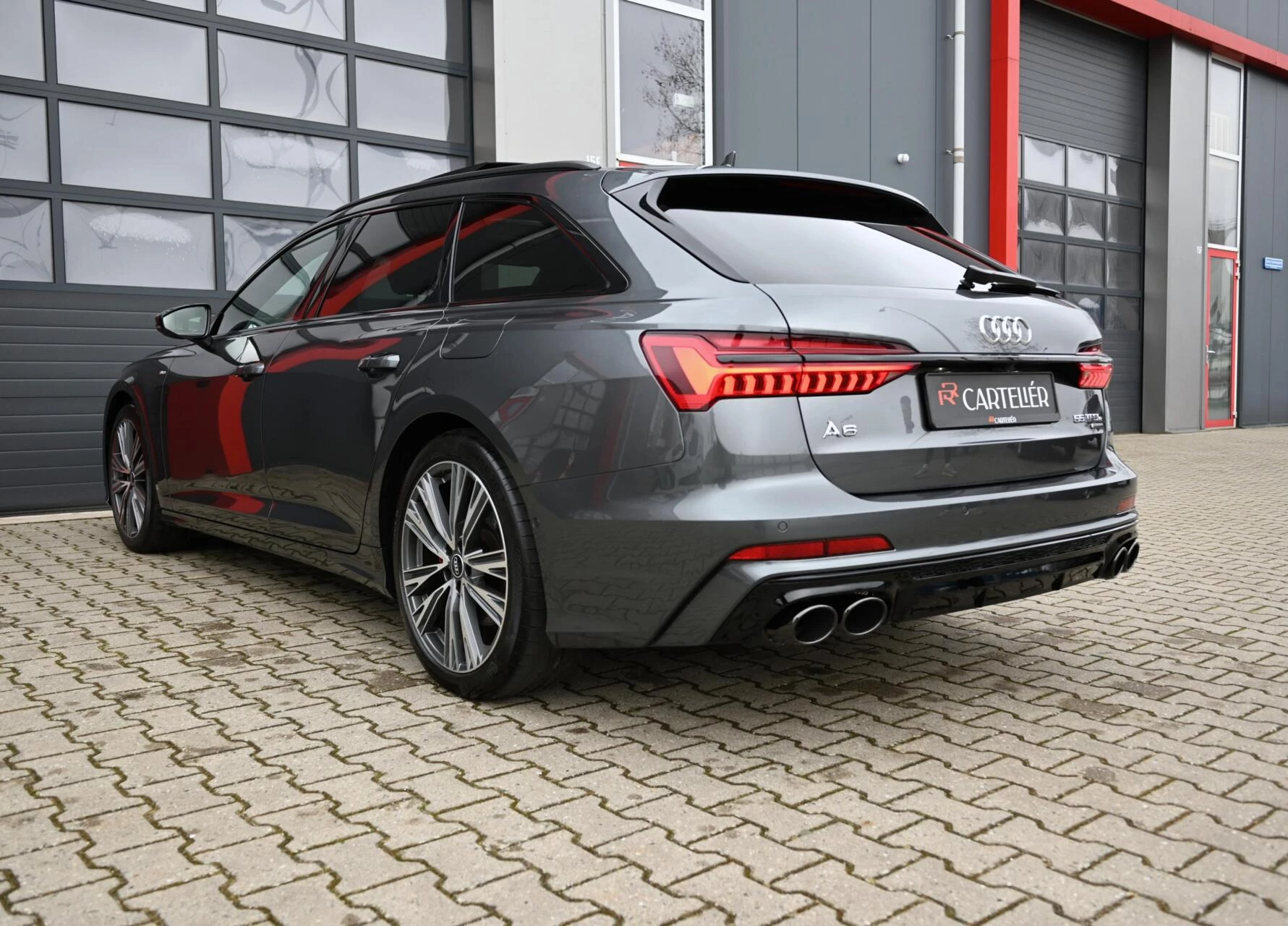 Hoofdafbeelding Audi A6