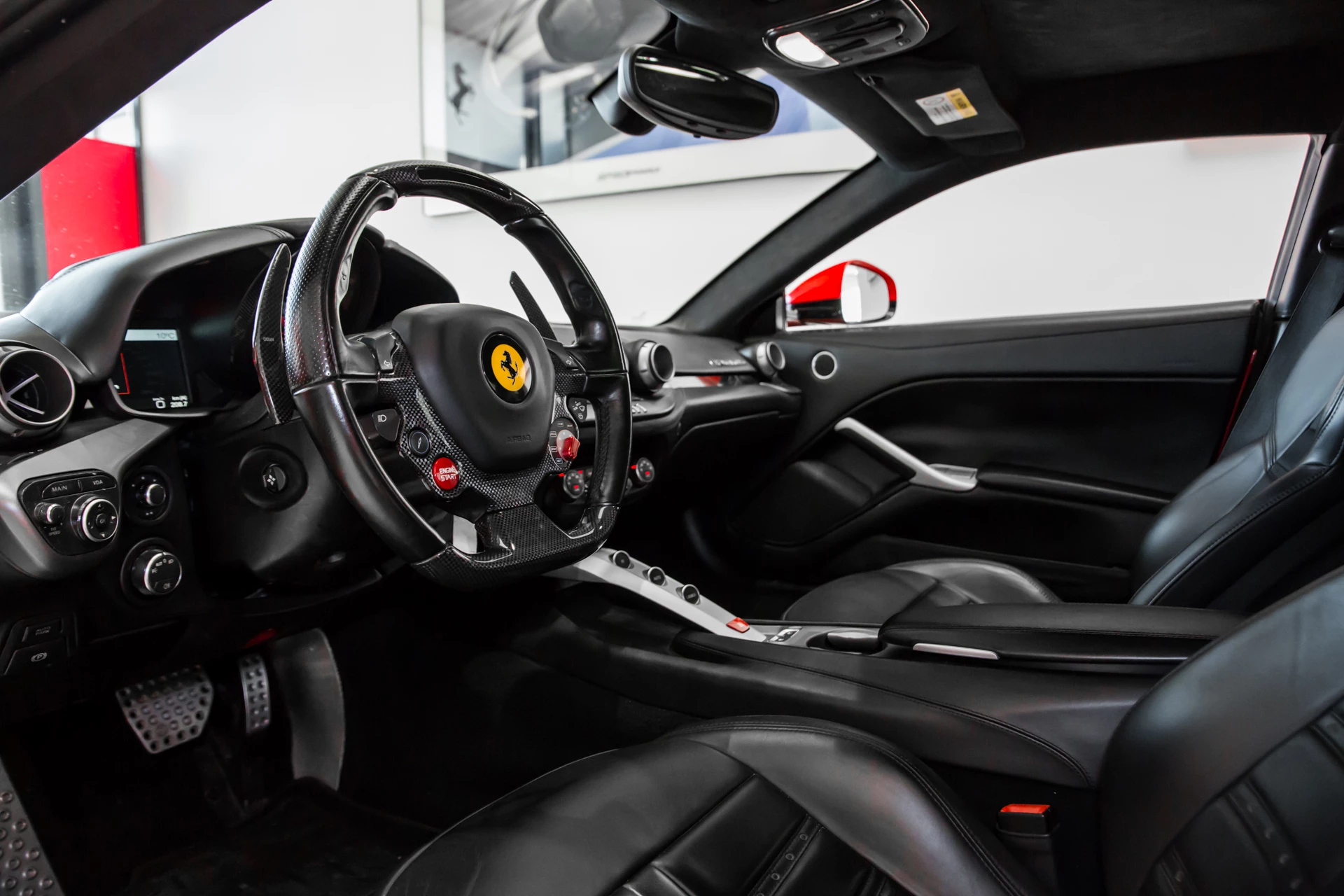 Hoofdafbeelding Ferrari F12