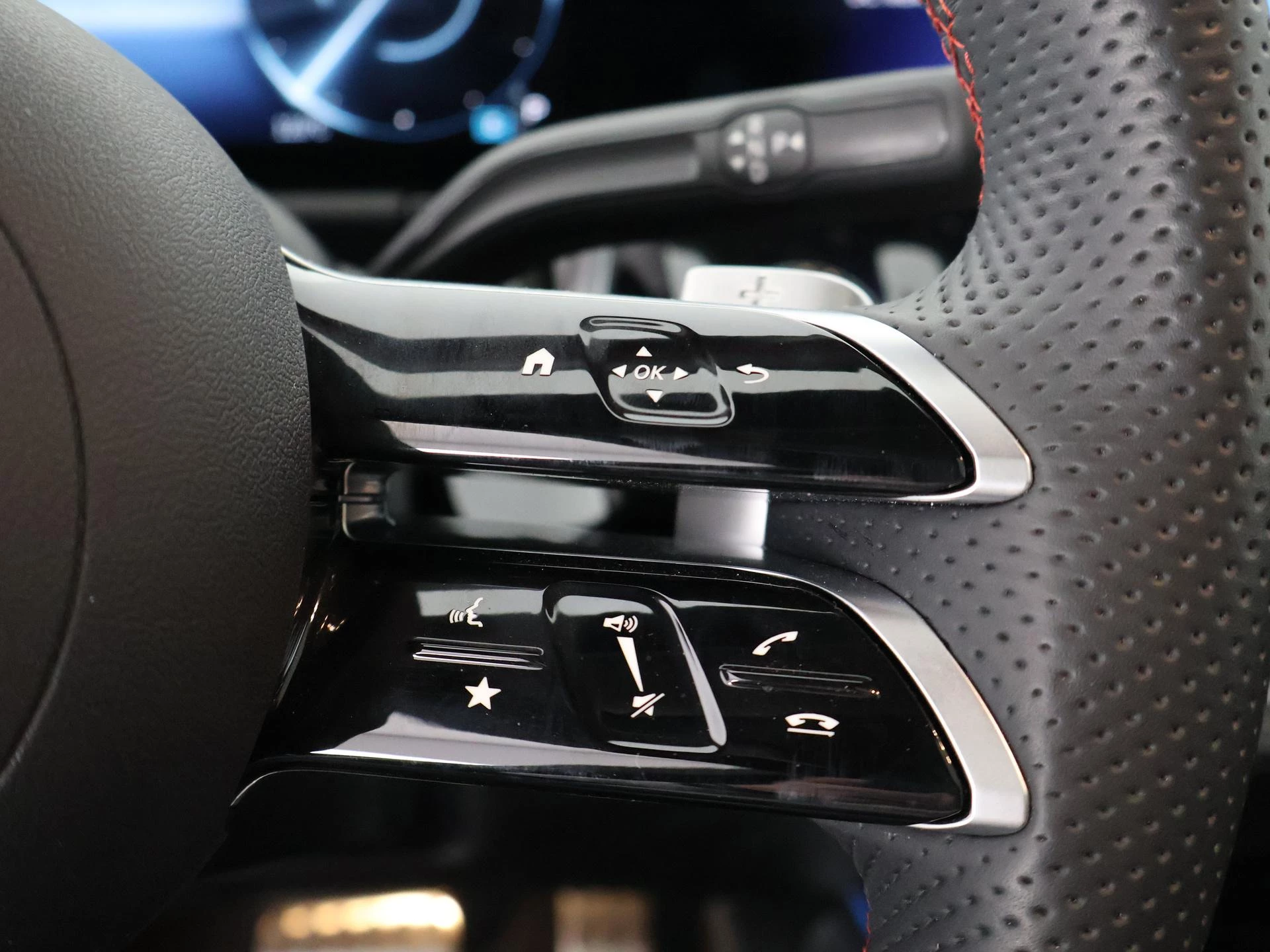 Hoofdafbeelding Mercedes-Benz EQA