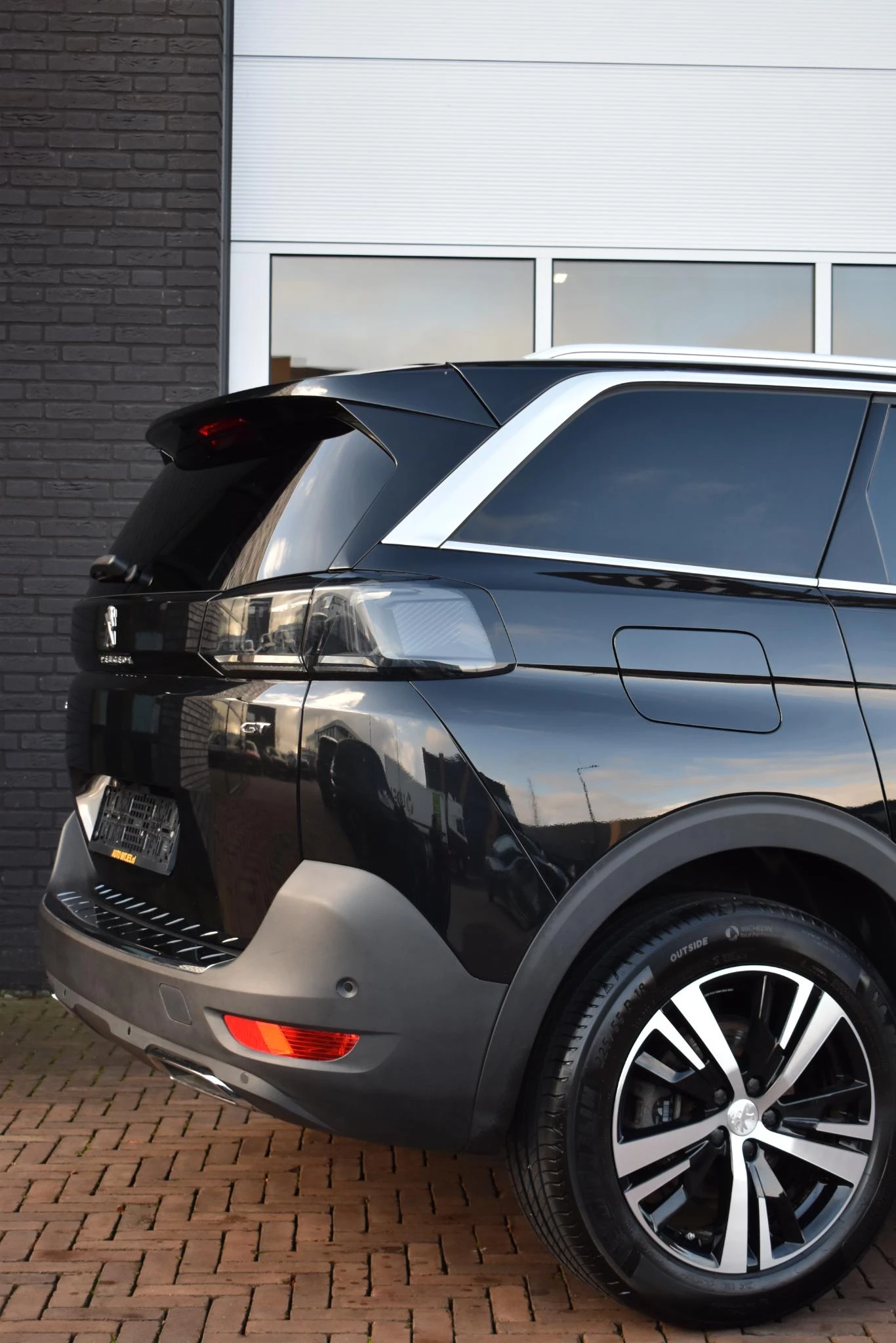 Hoofdafbeelding Peugeot 5008