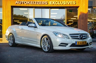 Mercedes-Benz E-klasse Cabrio 250 CGI Elegance Leder Lendesteunen Mistlampen Koplampreiniging Hillhold 18"L.M.