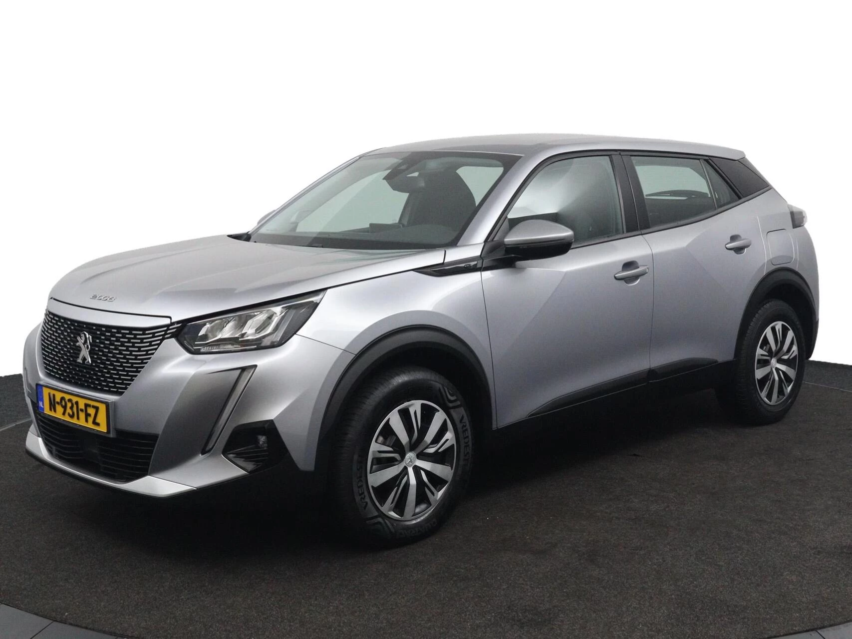Hoofdafbeelding Peugeot e-2008