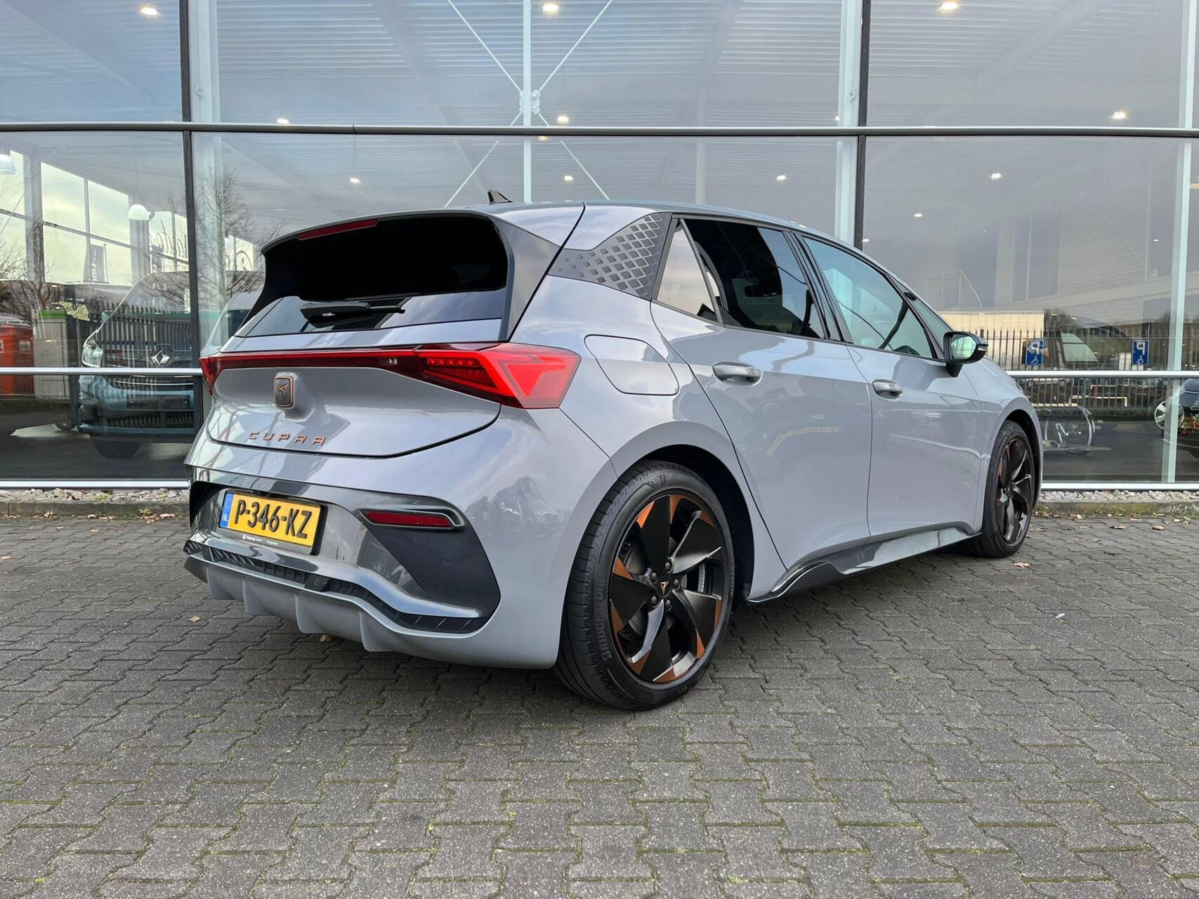 Hoofdafbeelding CUPRA Born