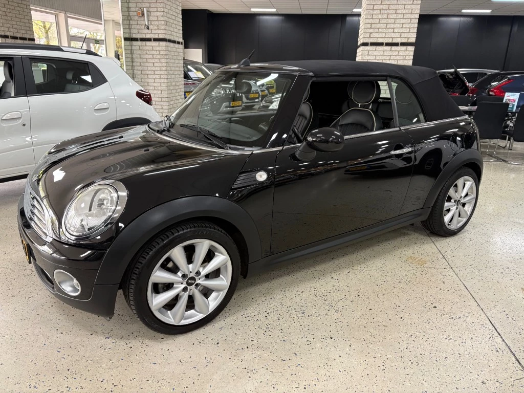 Hoofdafbeelding MINI Cabrio