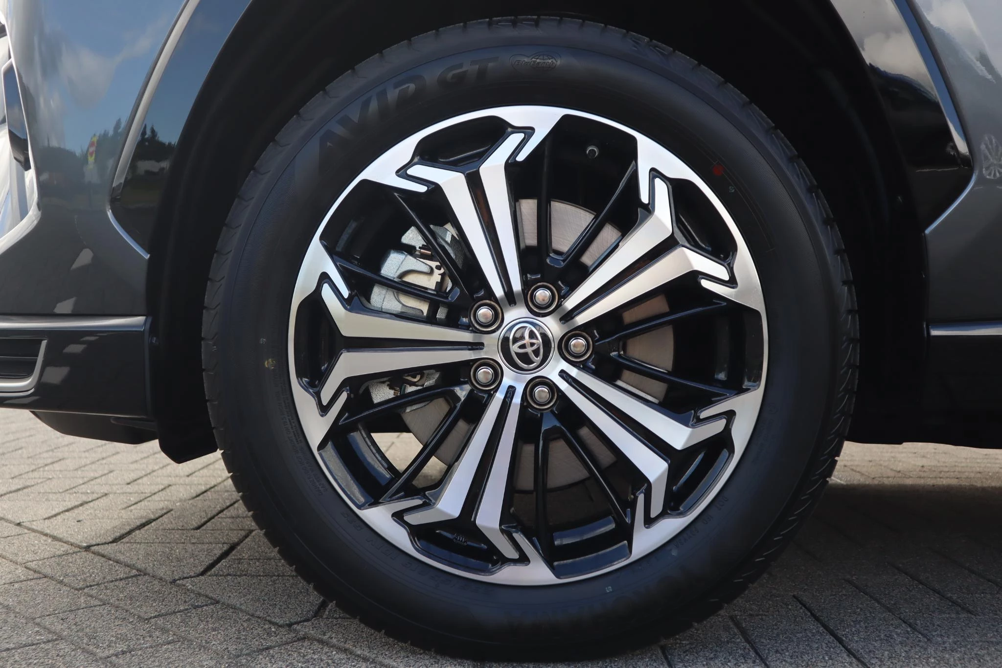 Hoofdafbeelding Toyota RAV4