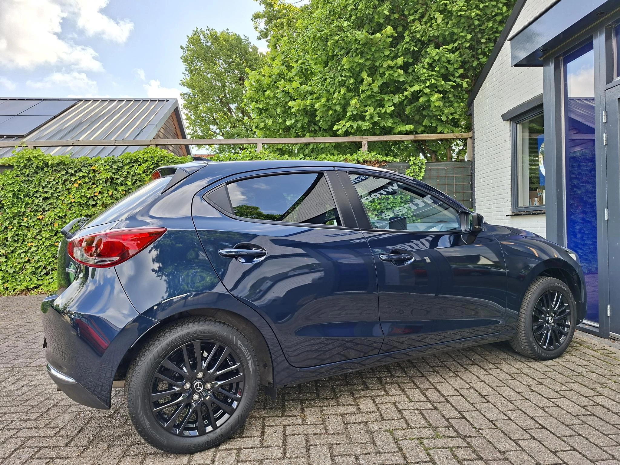 Hoofdafbeelding Mazda 2