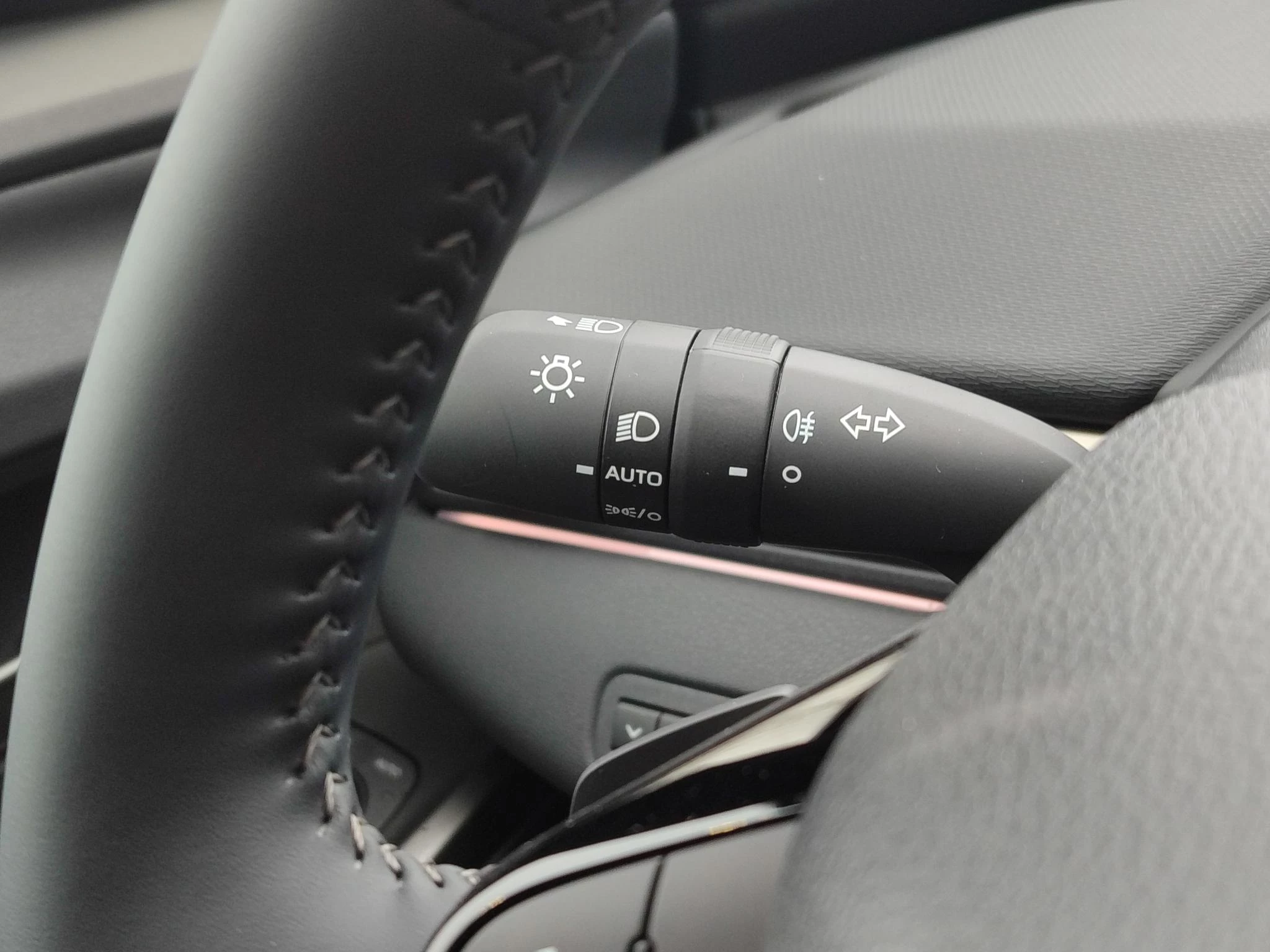 Hoofdafbeelding Toyota bZ4X