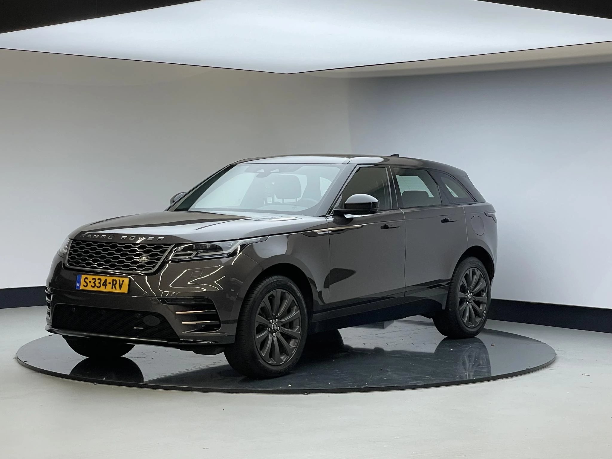 Hoofdafbeelding Land Rover Range Rover Velar