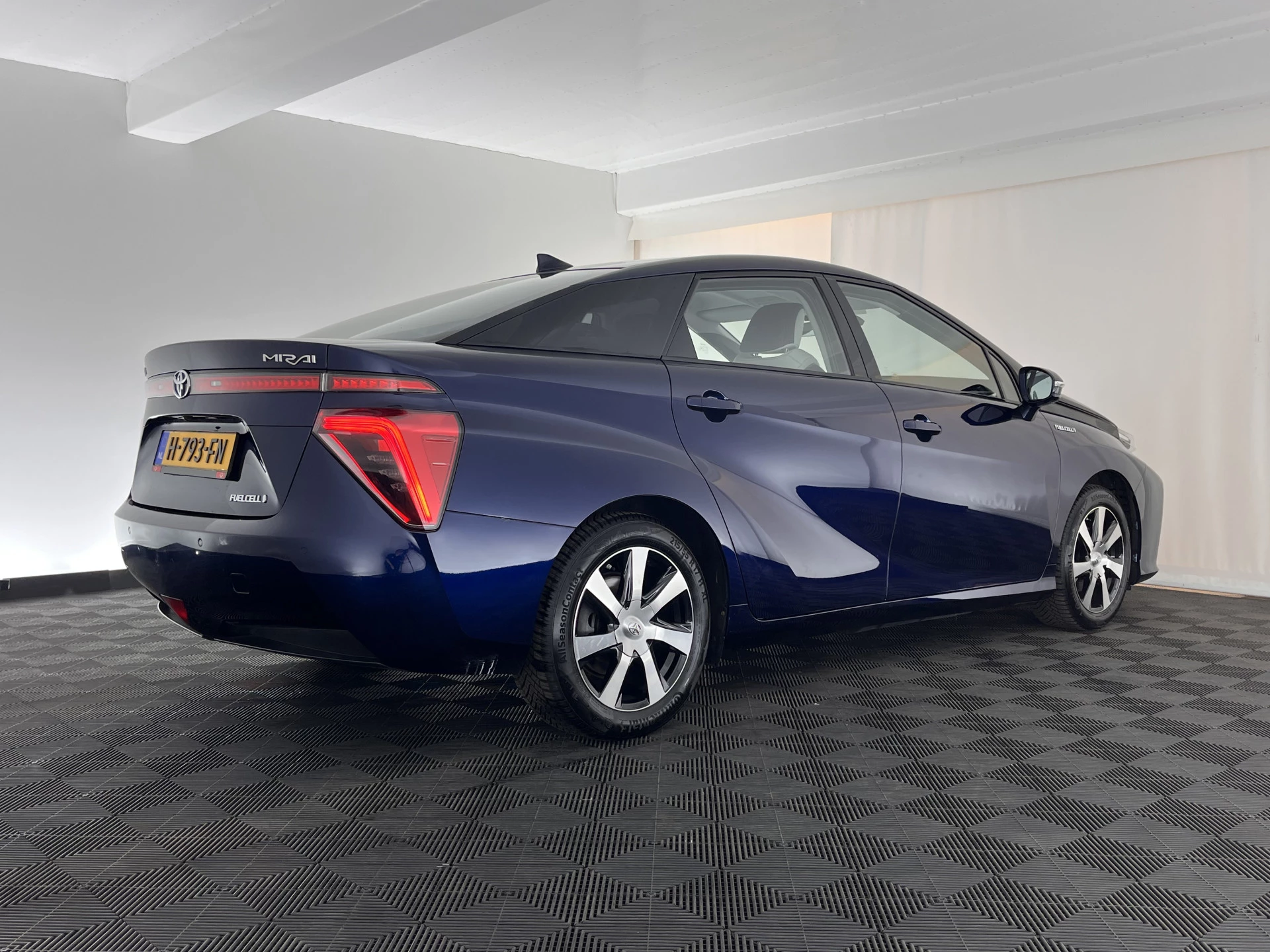 Hoofdafbeelding Toyota Mirai