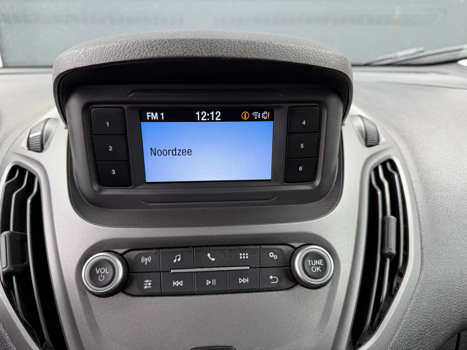 Hoofdafbeelding Ford Transit Courier