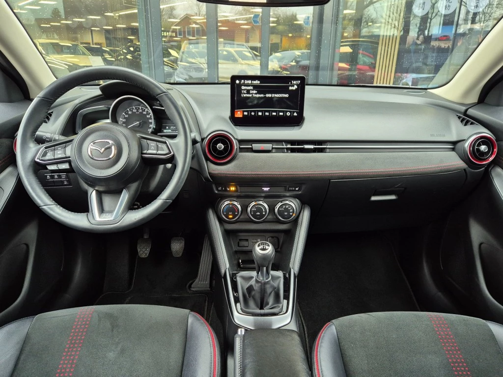 Hoofdafbeelding Mazda 2