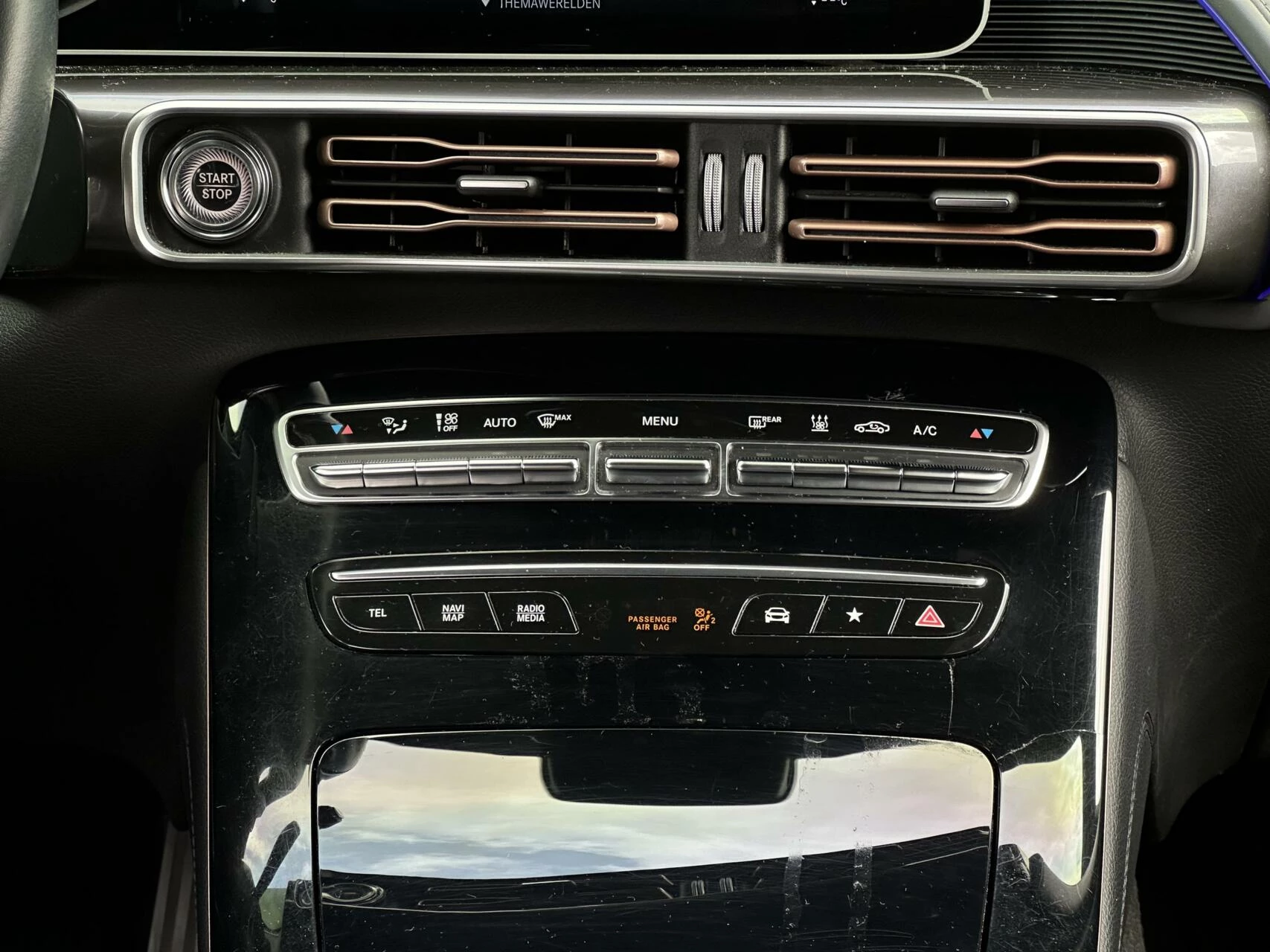 Hoofdafbeelding Mercedes-Benz EQC