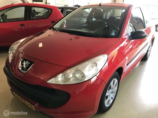 Peugeot 206 + 1.1 XR