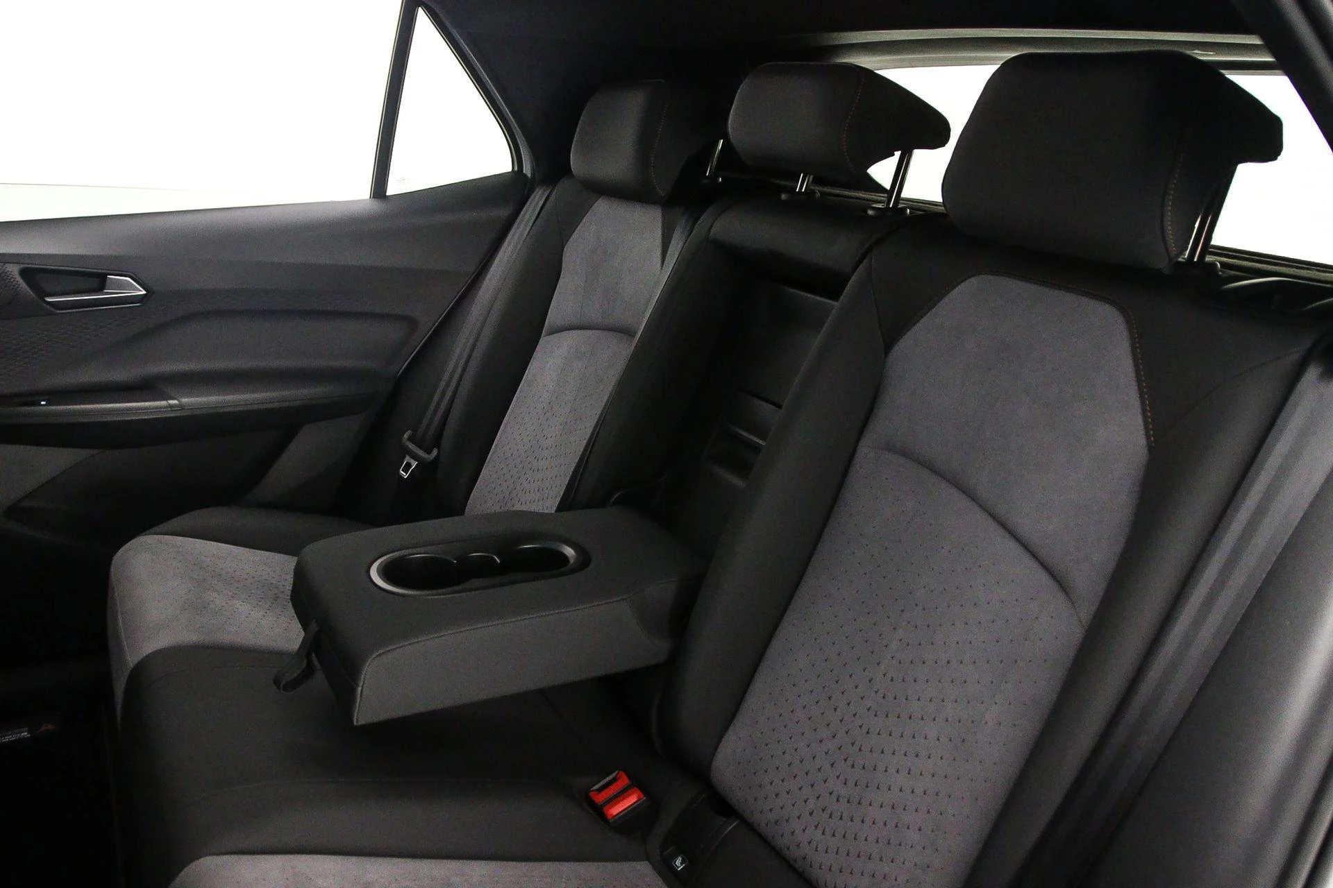 Hoofdafbeelding CUPRA Born