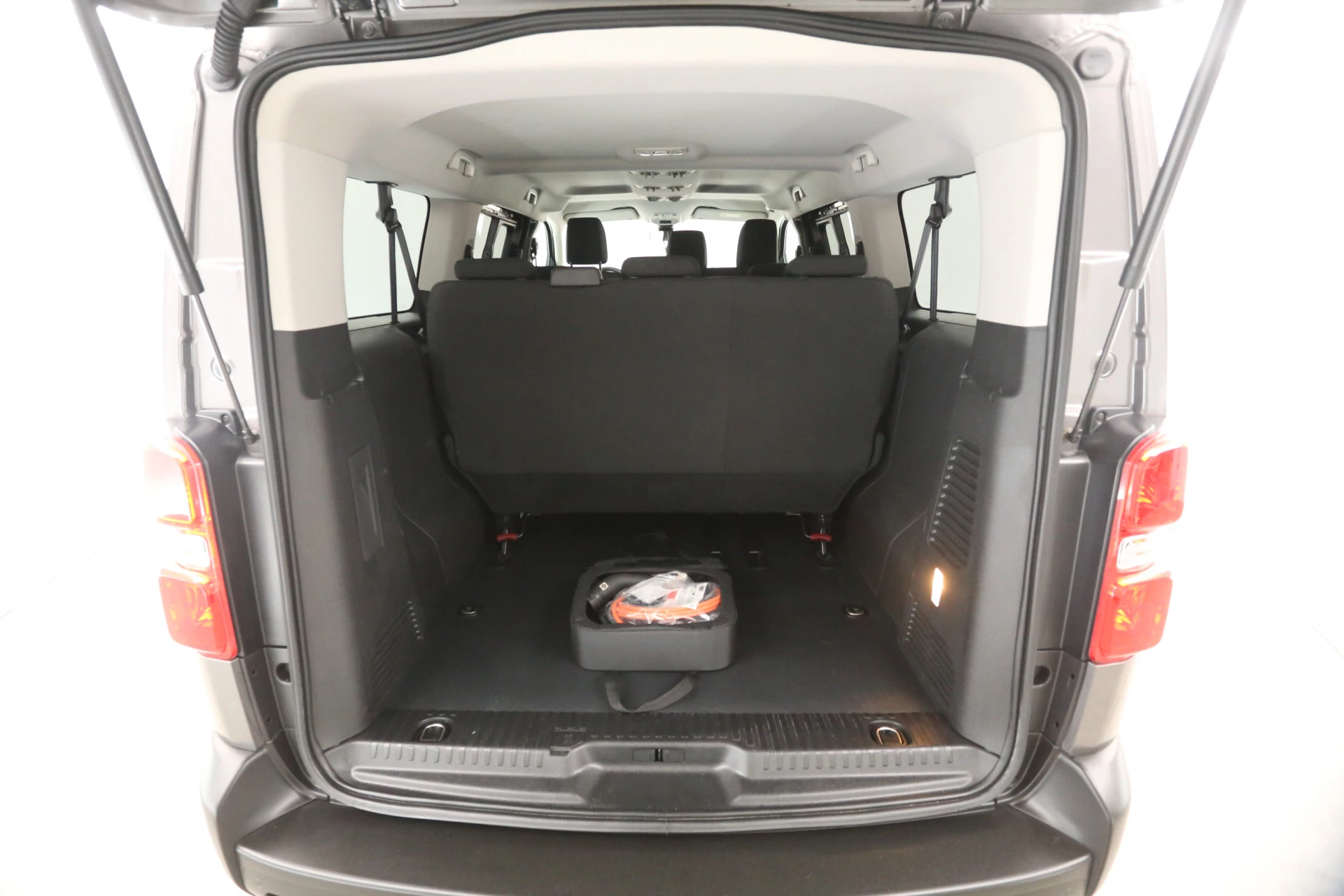 Hoofdafbeelding Opel Vivaro-e