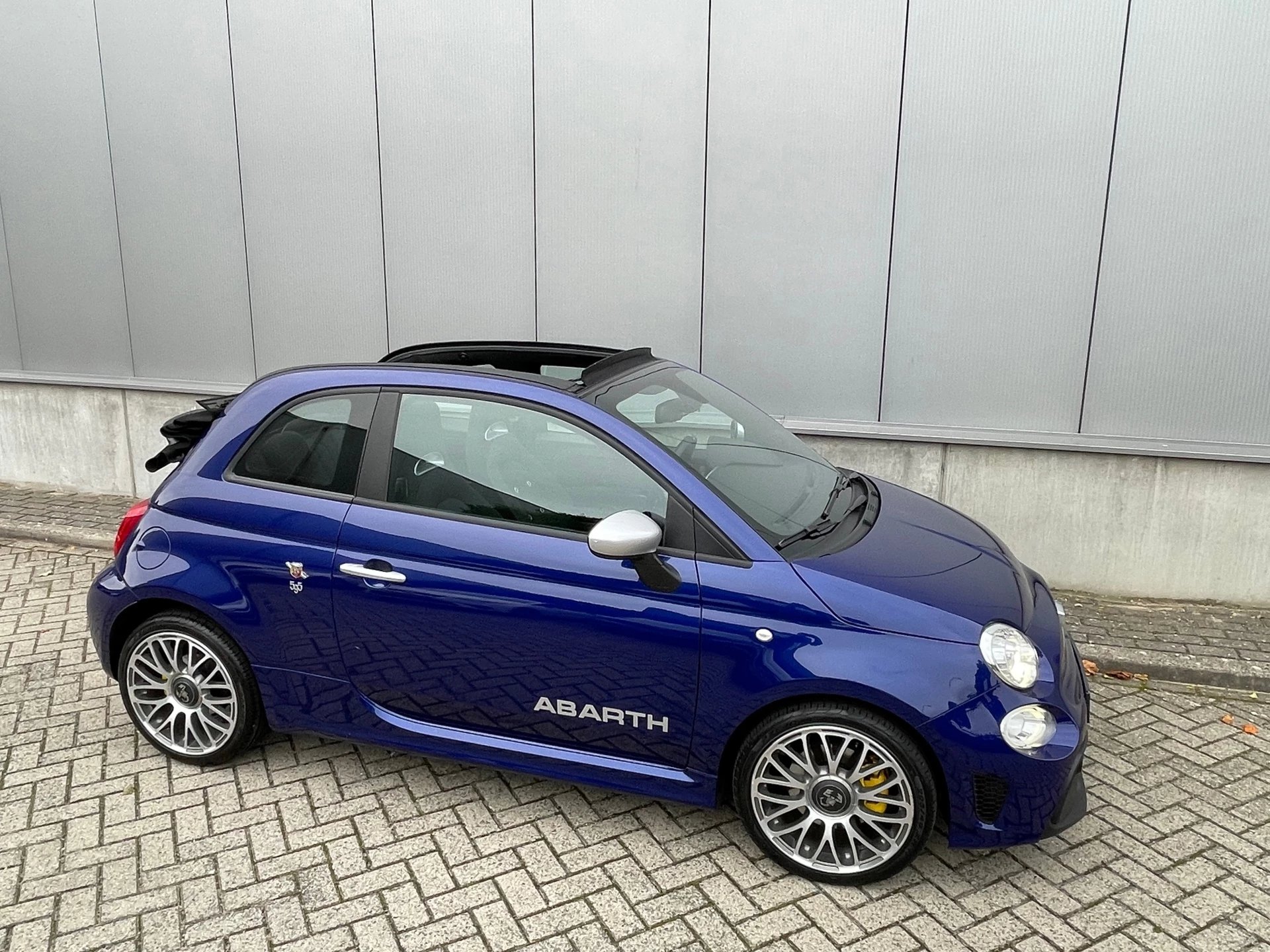 Hoofdafbeelding Fiat 500C