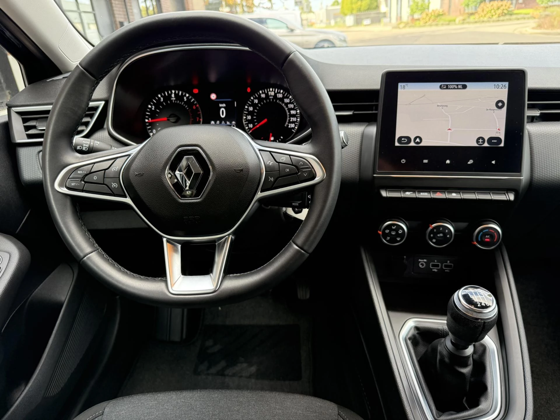 Hoofdafbeelding Renault Clio