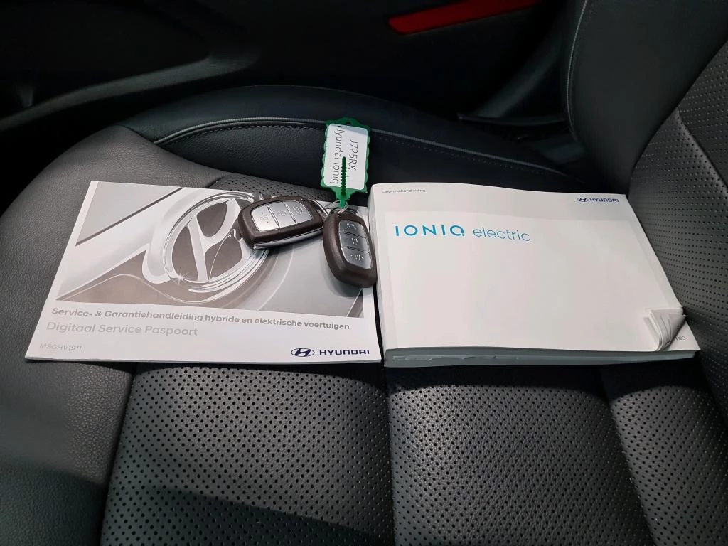 Hoofdafbeelding Hyundai IONIQ