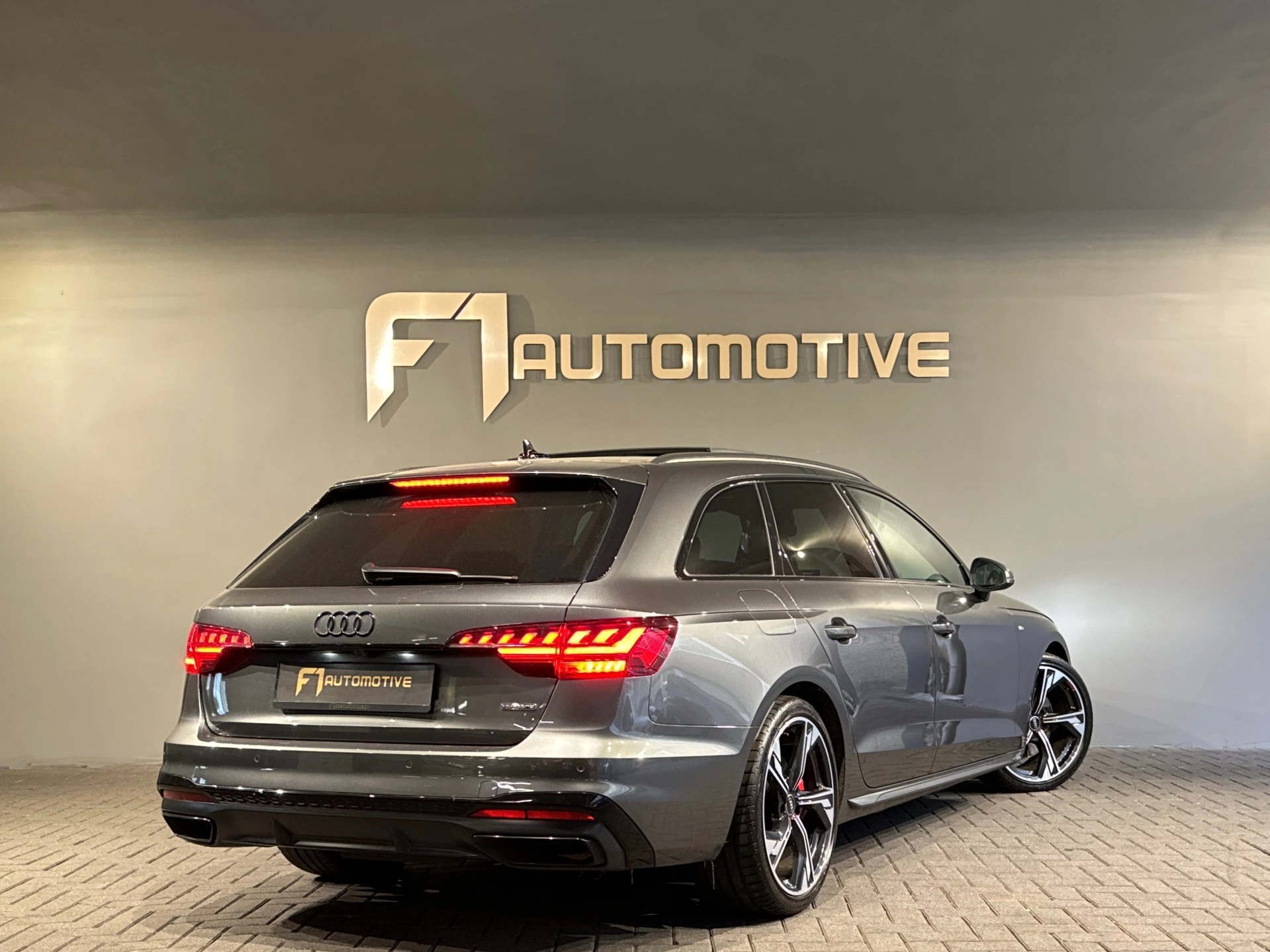 Hoofdafbeelding Audi A4