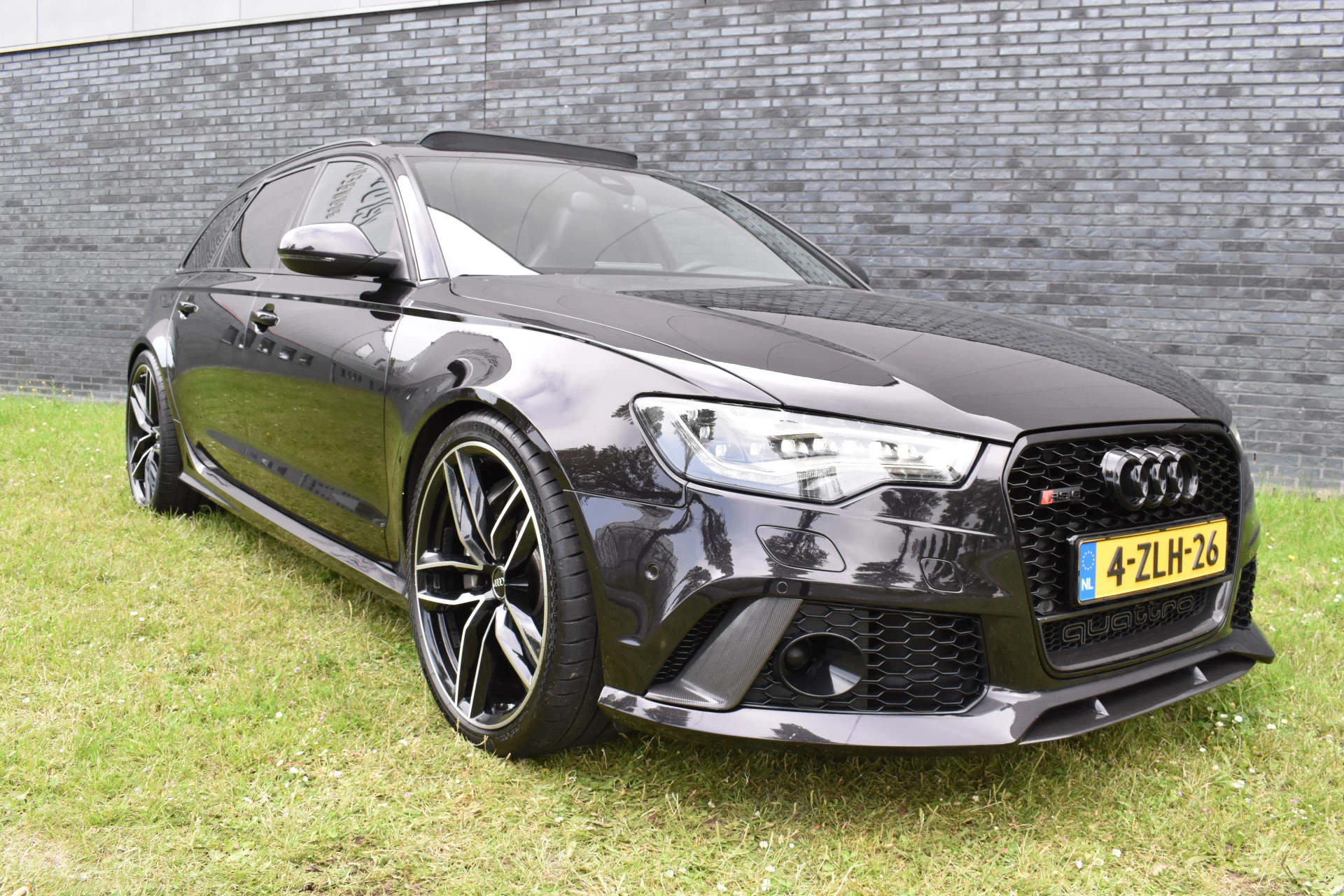 Hoofdafbeelding Audi RS6