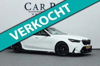 BMW 5-serie Touring M5 727+PK BTW/AKRAPOVIC/CARBON M-PERFORMANCE/21" LMV/BOWERS & WILKINS/PANO/HUD/ACC/ECC/FABRIEKSGARANTIE!