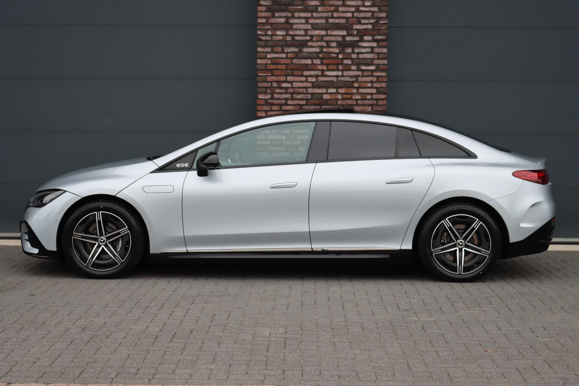Hoofdafbeelding Mercedes-Benz EQE