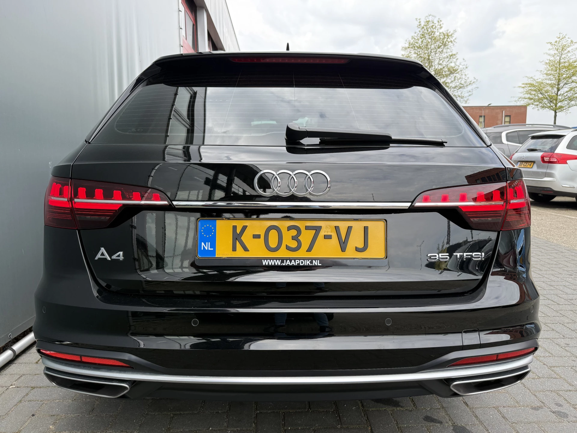 Hoofdafbeelding Audi A4