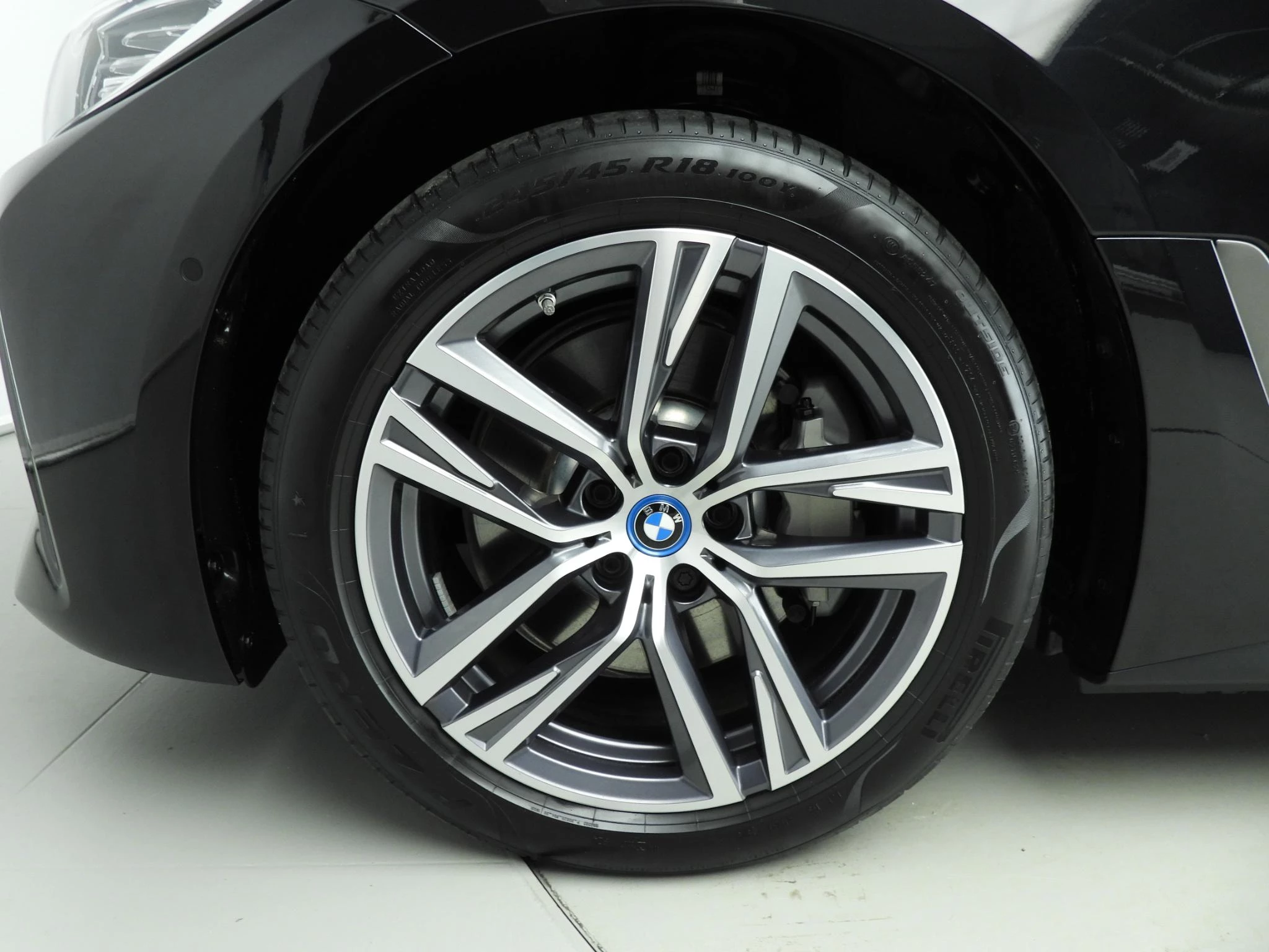 Hoofdafbeelding BMW i4