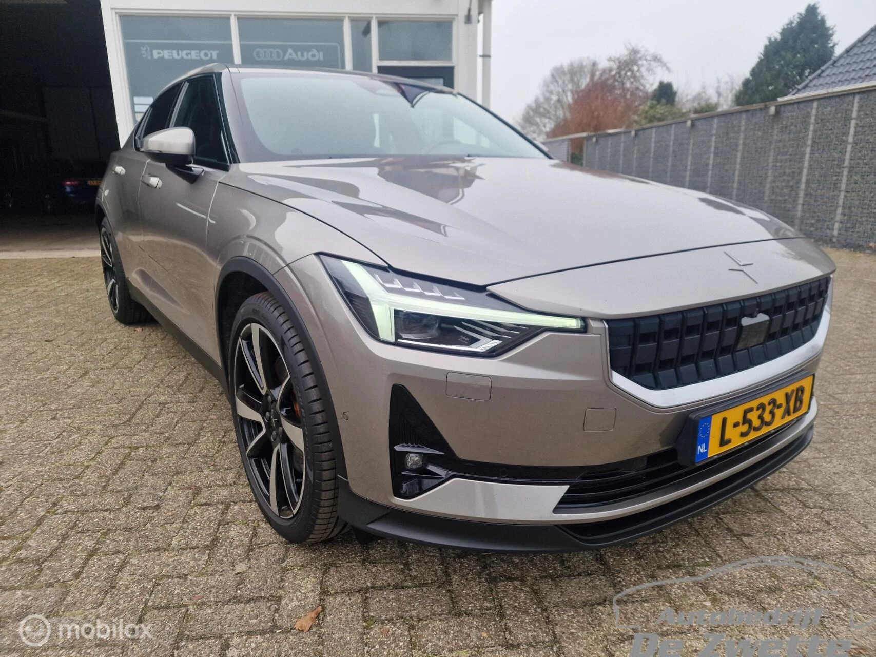 Hoofdafbeelding Polestar 2