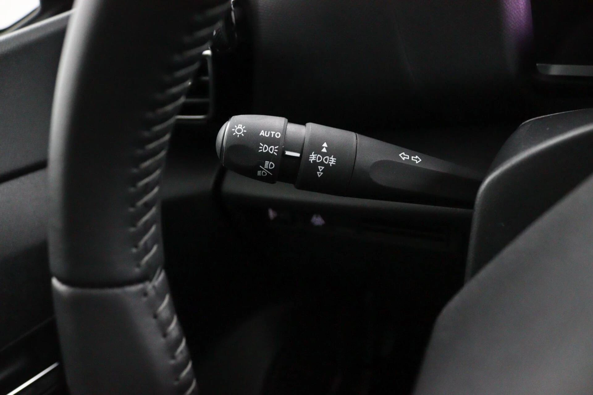 Hoofdafbeelding Citroën ë-C4