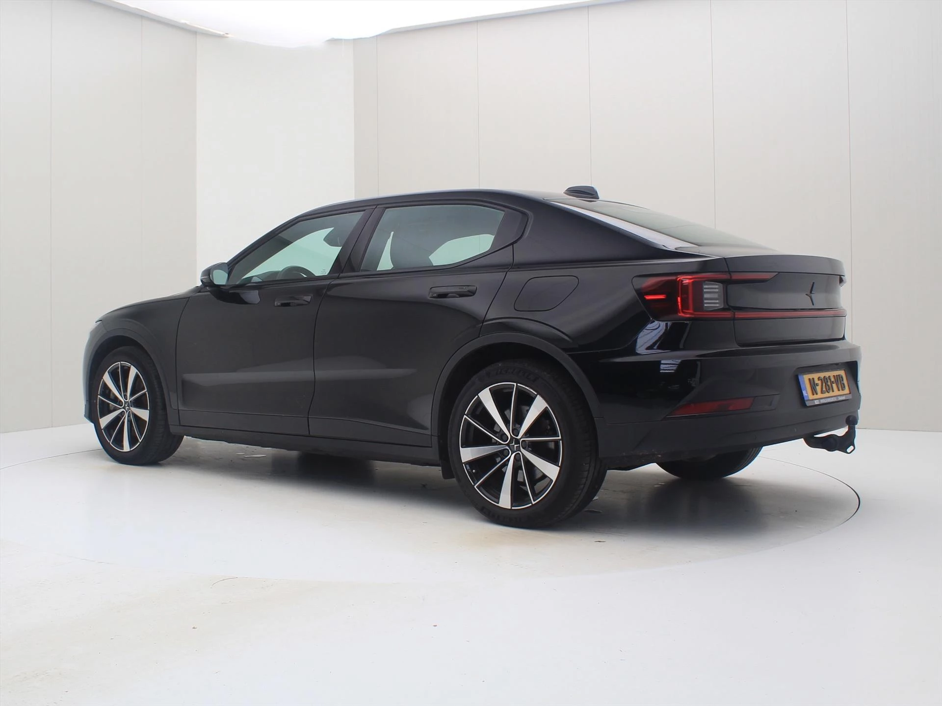 Hoofdafbeelding Polestar 2