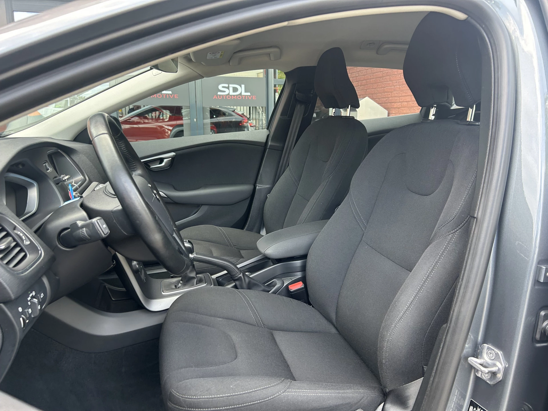 Hoofdafbeelding Volvo V40