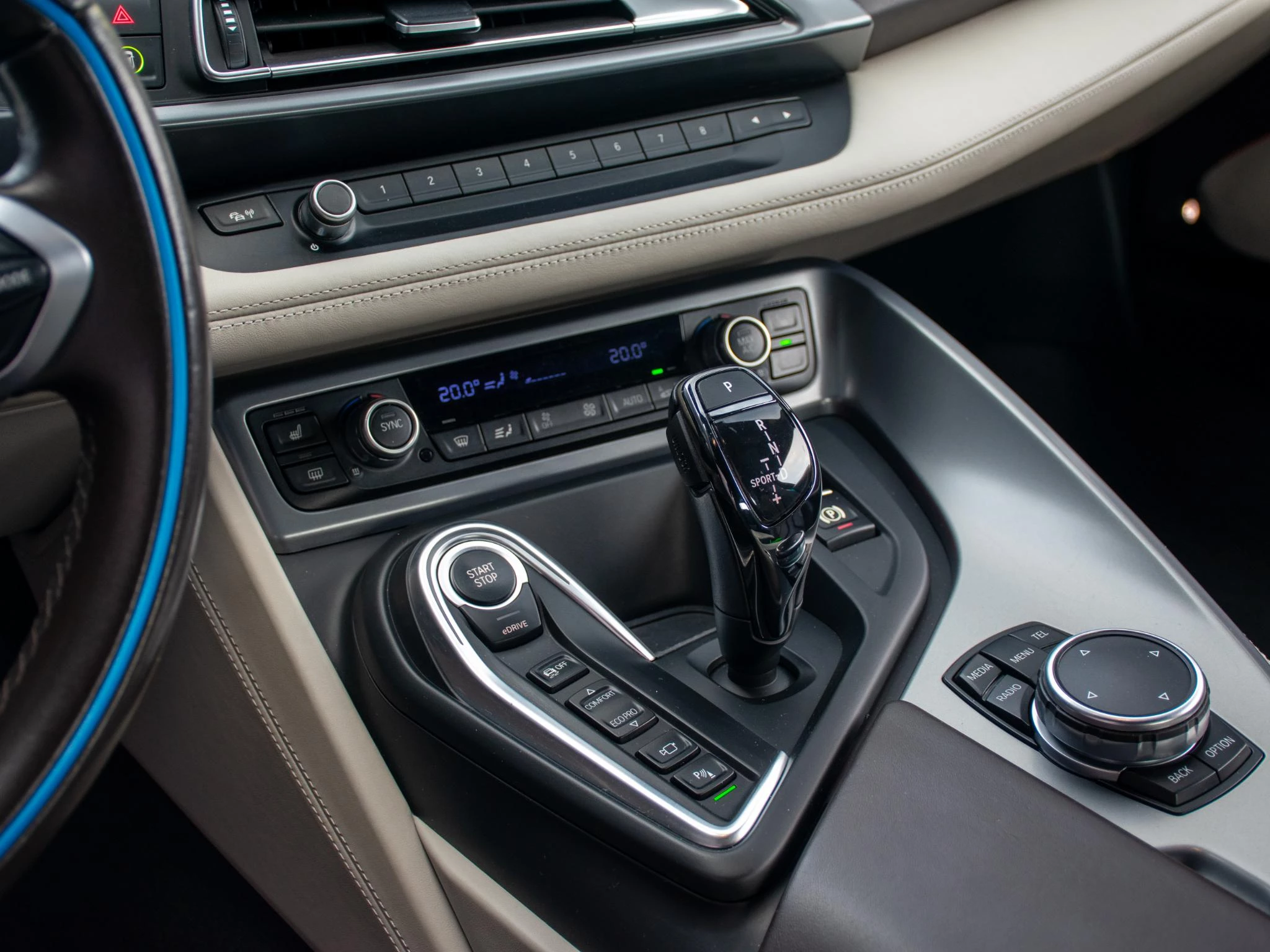 Hoofdafbeelding BMW i8