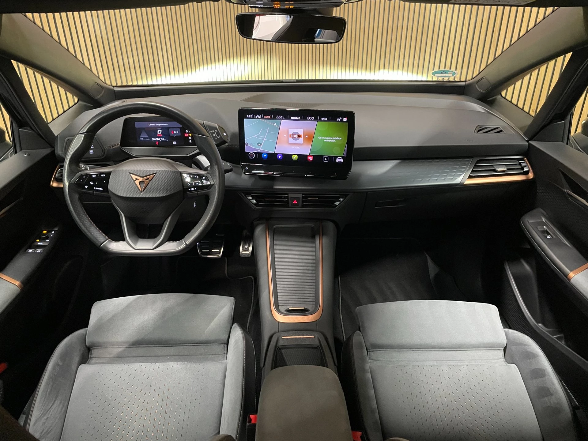 Hoofdafbeelding CUPRA Born