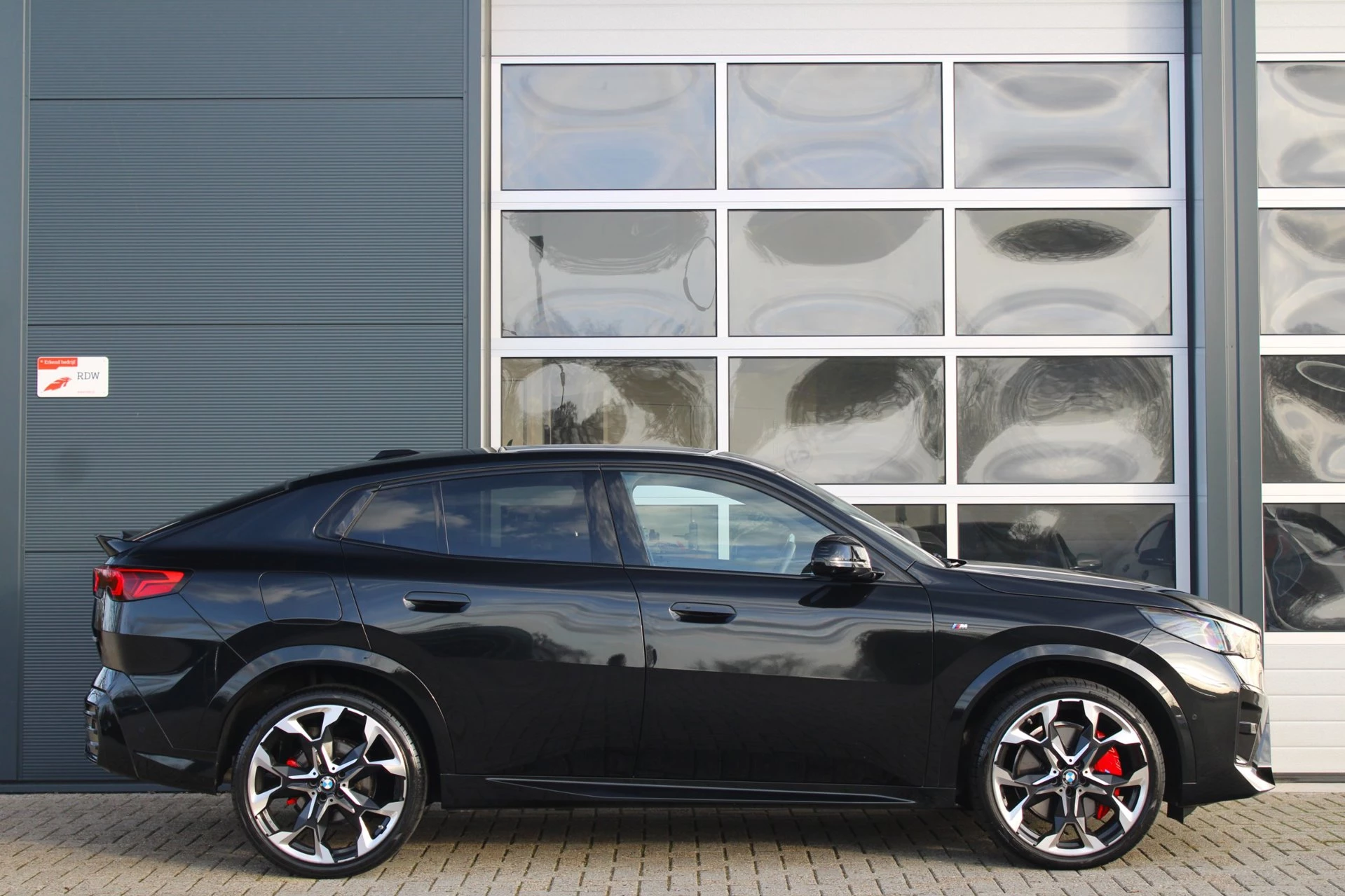 Hoofdafbeelding BMW X2