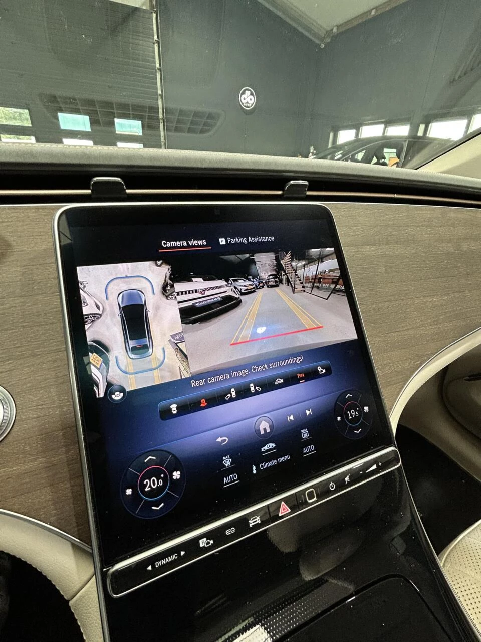 Hoofdafbeelding Mercedes-Benz EQS