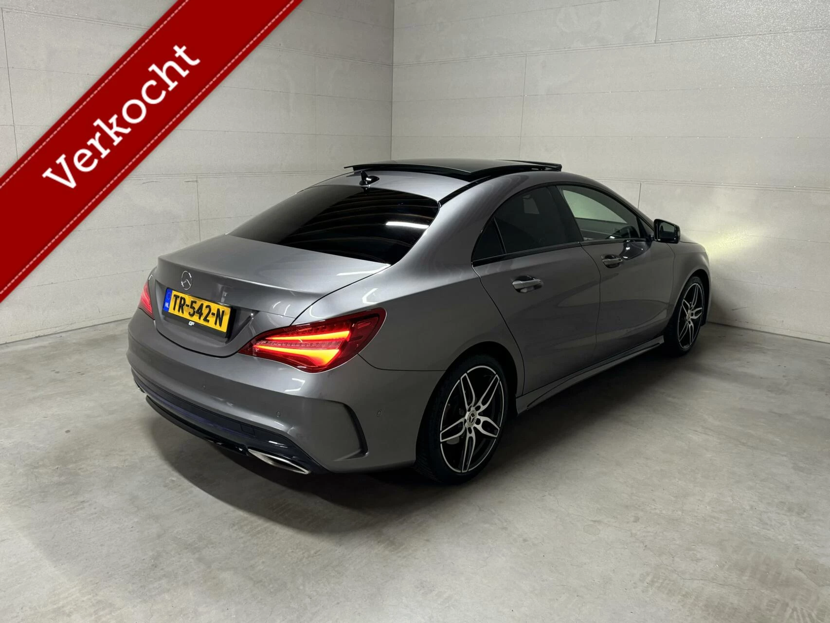 Hoofdafbeelding Mercedes-Benz CLA