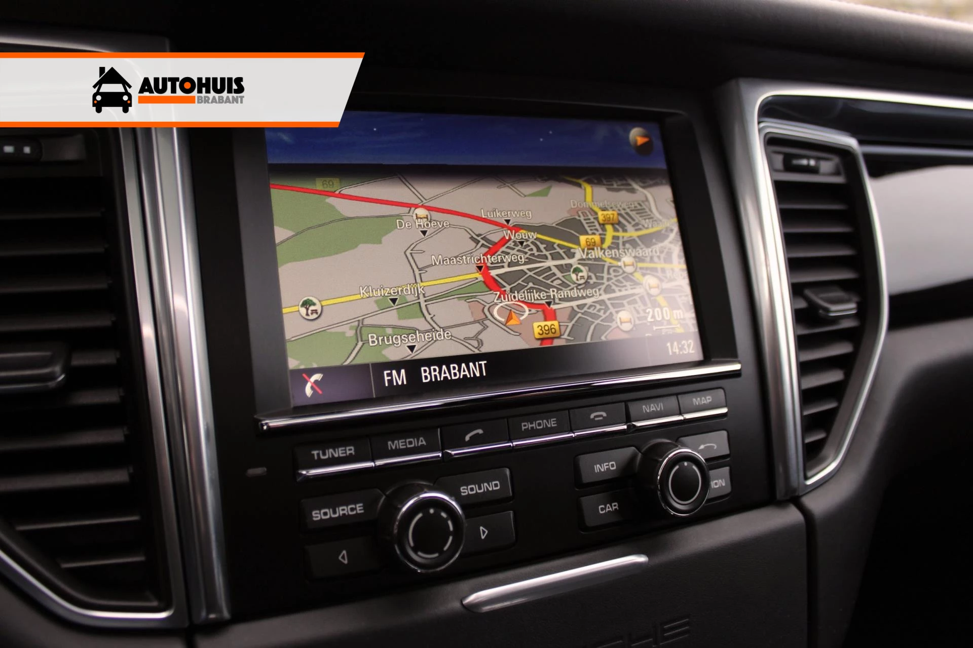 Hoofdafbeelding Porsche Macan