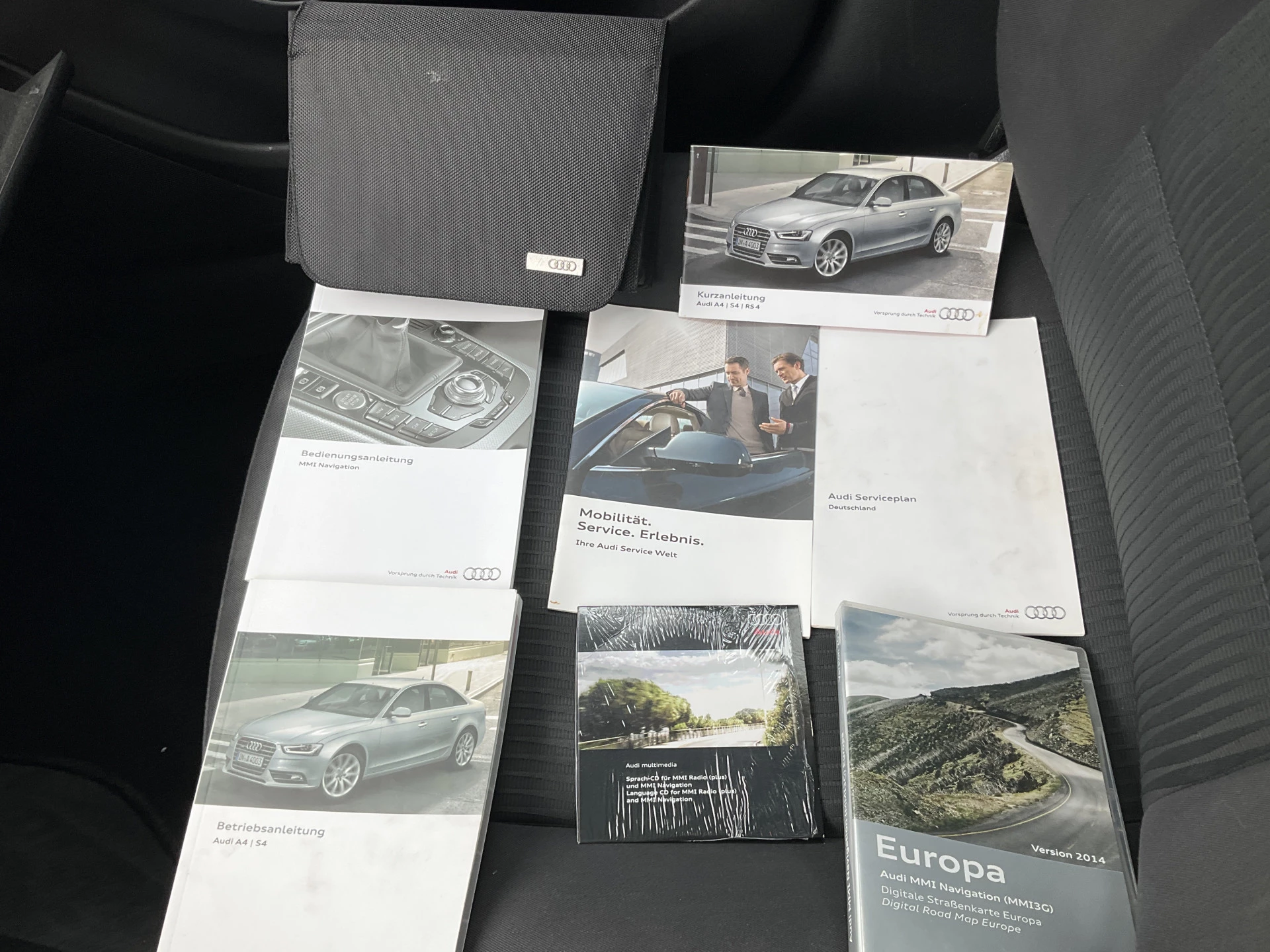 Hoofdafbeelding Audi A4