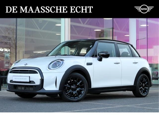 Hoofdafbeelding MINI Cooper MINI Cooper Hatchback Classic Automaat / Sportstoelen / Cruise Control / LED / PDC achter / Navigatie / Airconditioning / Multifunctioneel stuurwiel