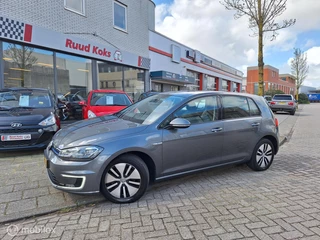 Hoofdafbeelding Volkswagen e-Golf VOLKSWAGEN E-GOLF / Leder / Stoelverwarming /