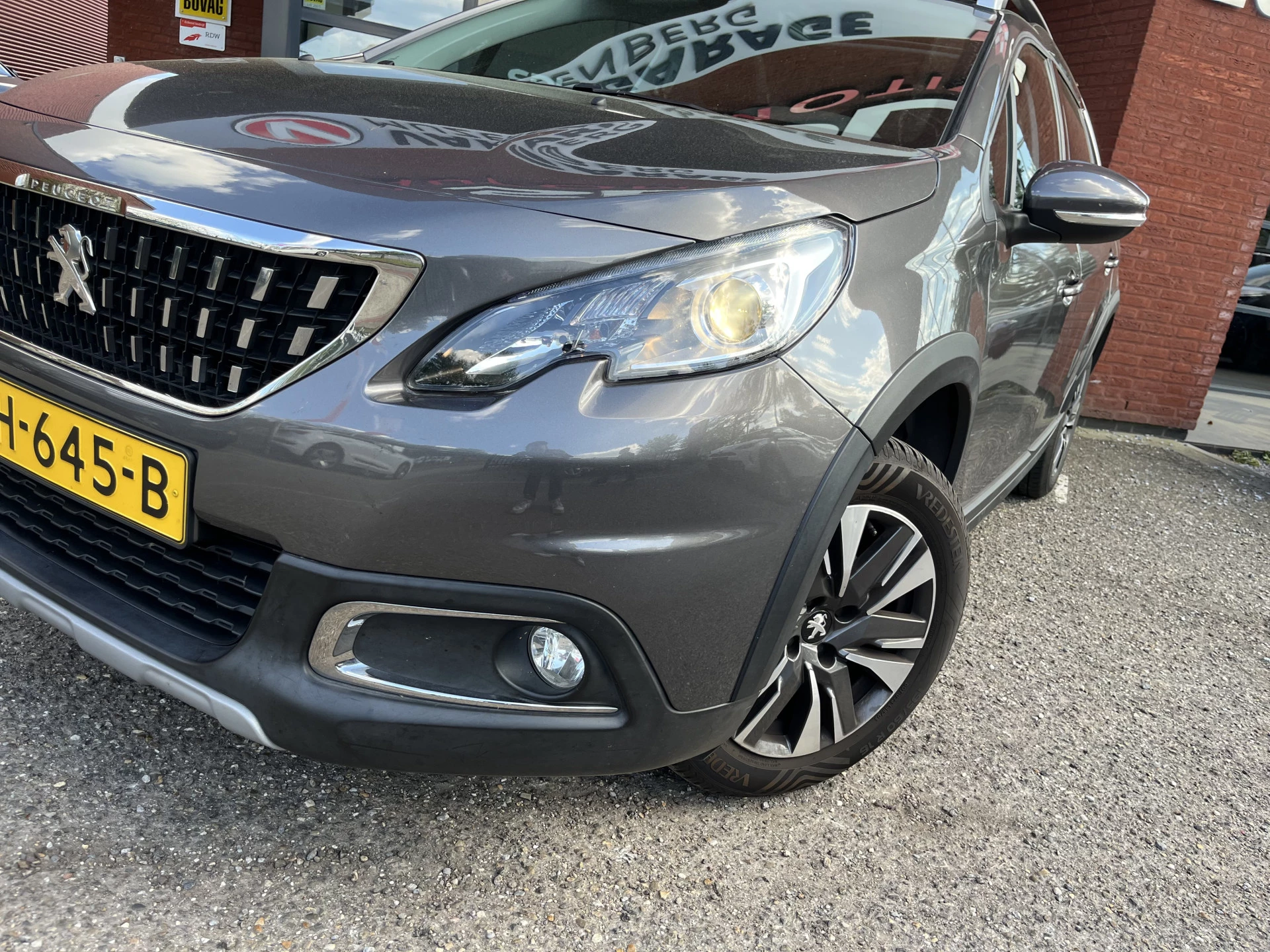 Hoofdafbeelding Peugeot 2008