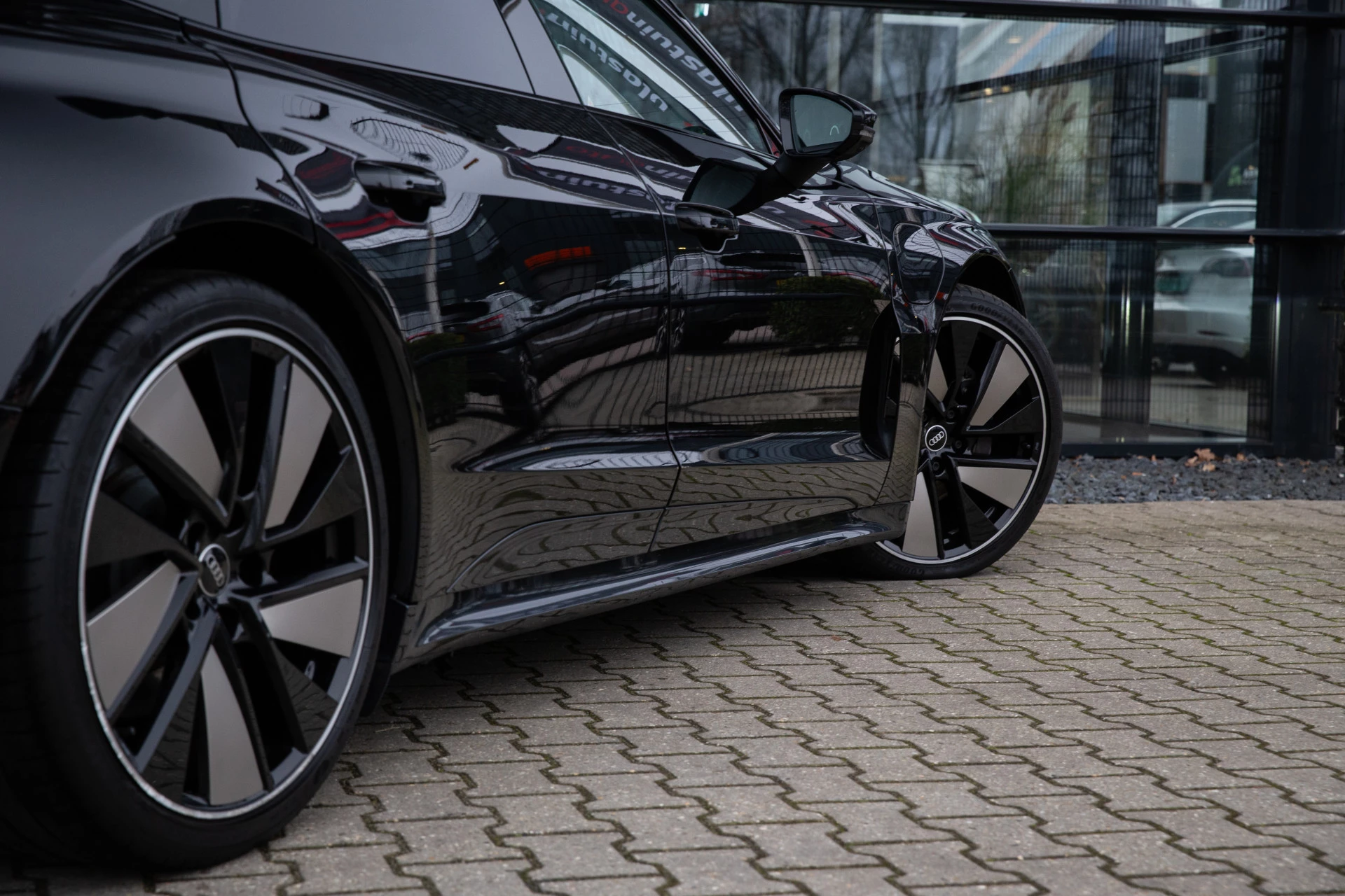 Hoofdafbeelding Audi e-tron GT