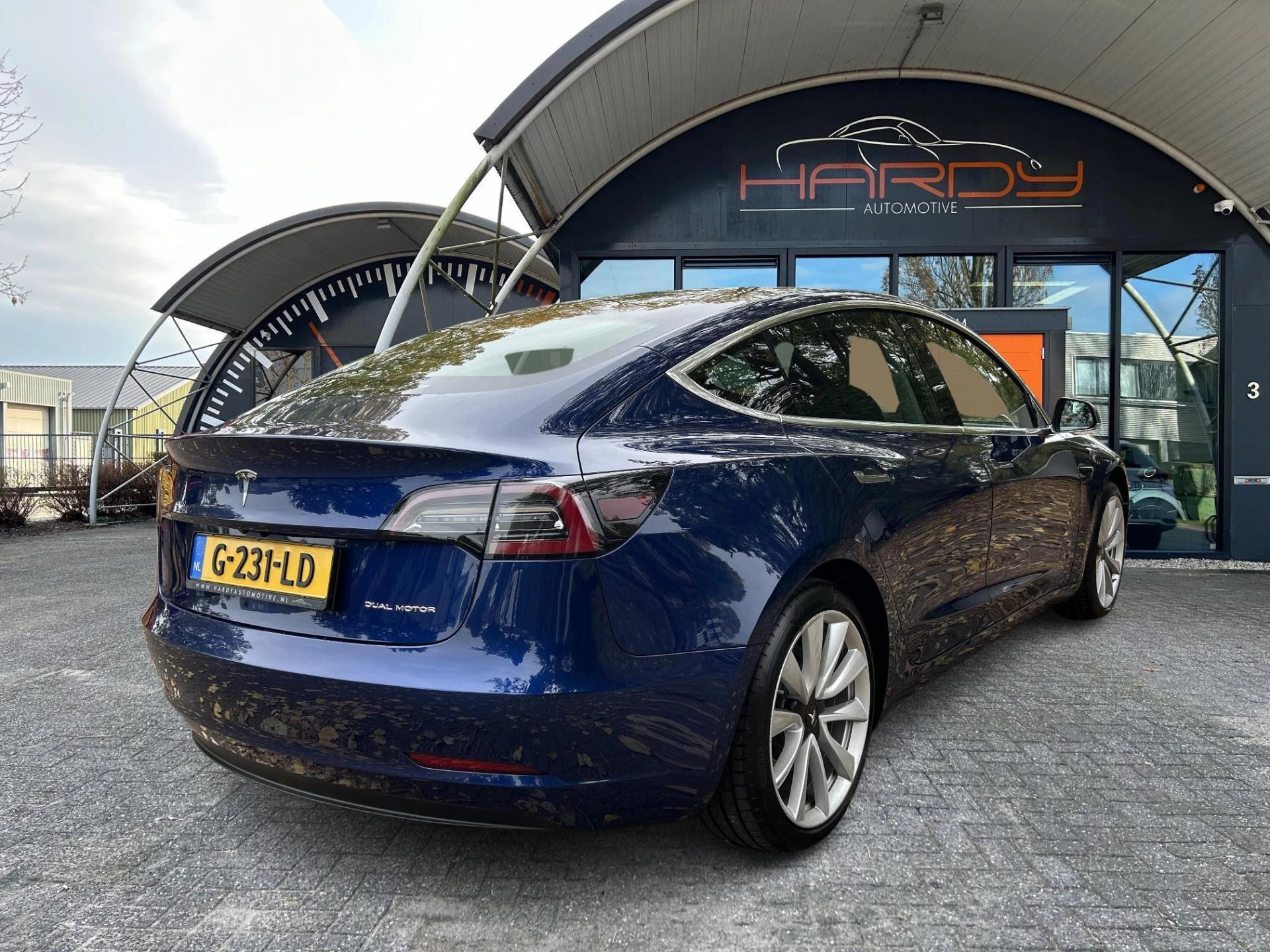 Hoofdafbeelding Tesla Model 3