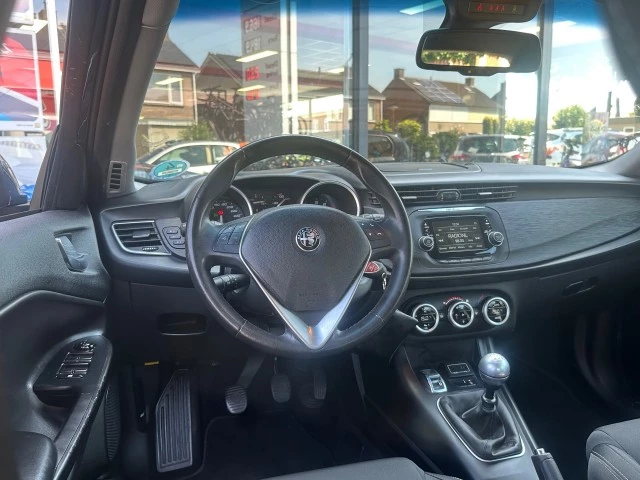 Hoofdafbeelding Alfa Romeo Giulietta