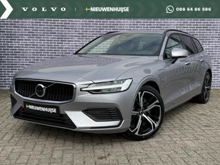 Hoofdafbeelding Volvo V60 Volvo V60 2.0 T6 Plug-in hybrid AWD Essential | MJ 2026 | Leder | Blis | Adaptieve Cruise controle | 19" | Stuur + Stoelverwarming |